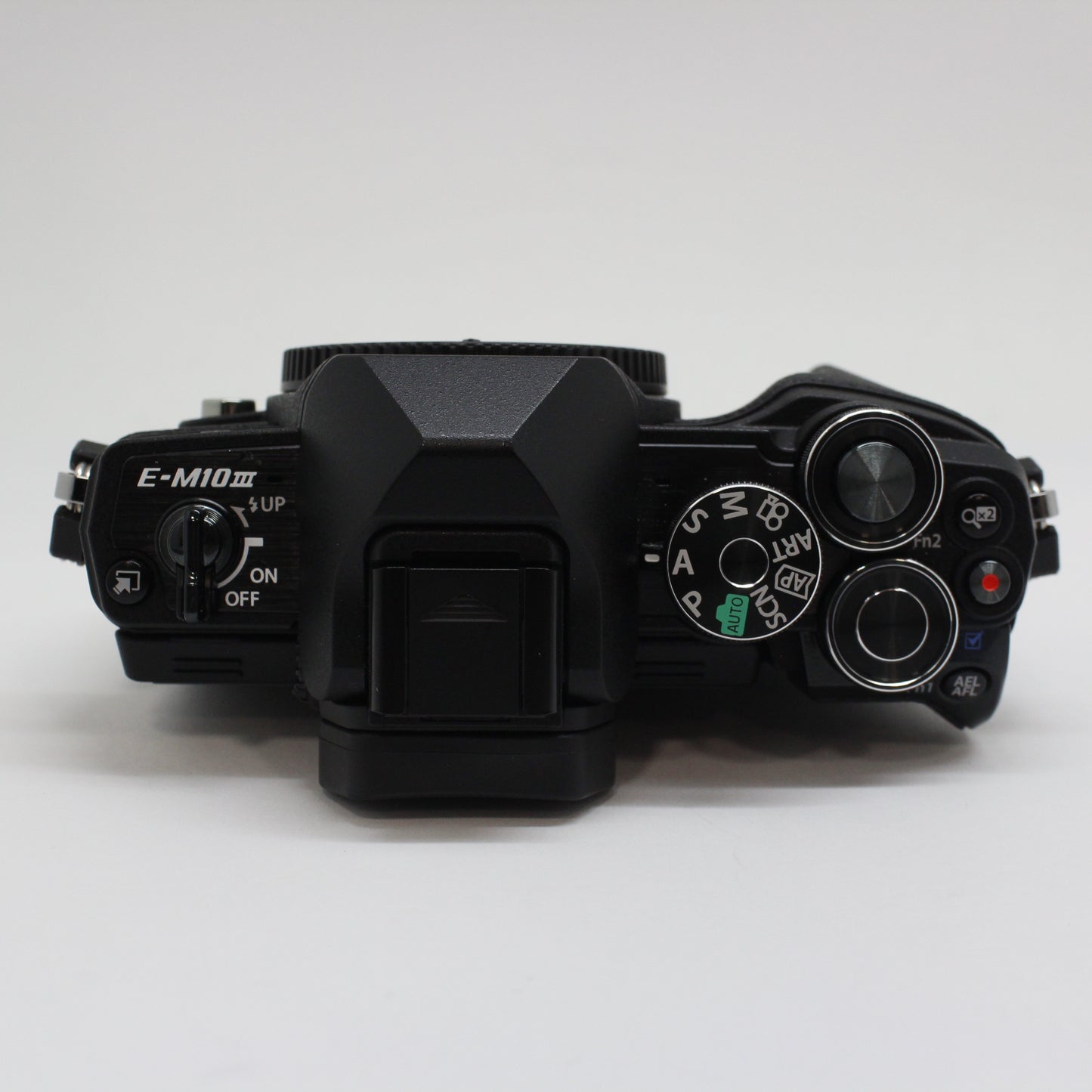 中古 OLYMPUS E-M10 Mark III ※予約商品