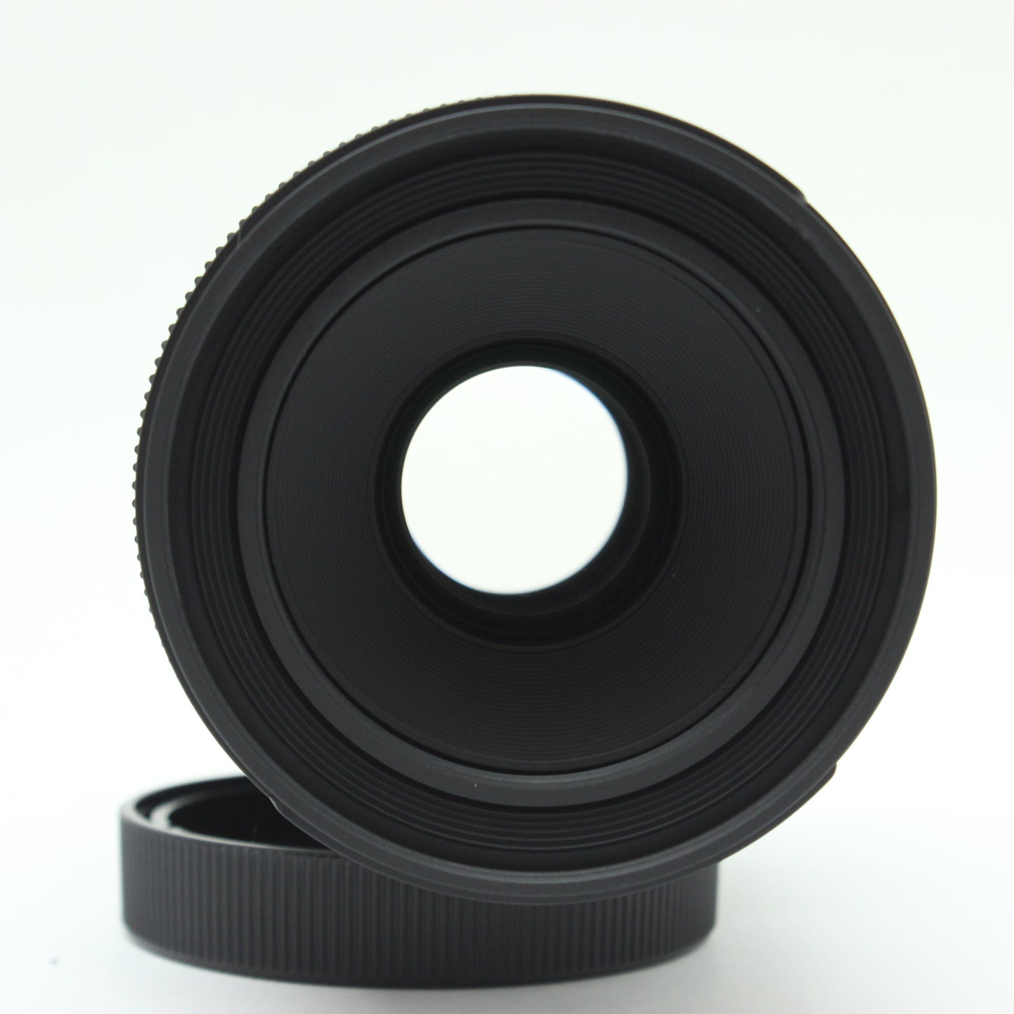中古 SIGMA 70mm F2.8 DG MACRO(EF用）【10月24日(土)YouTube生配信でご紹介】