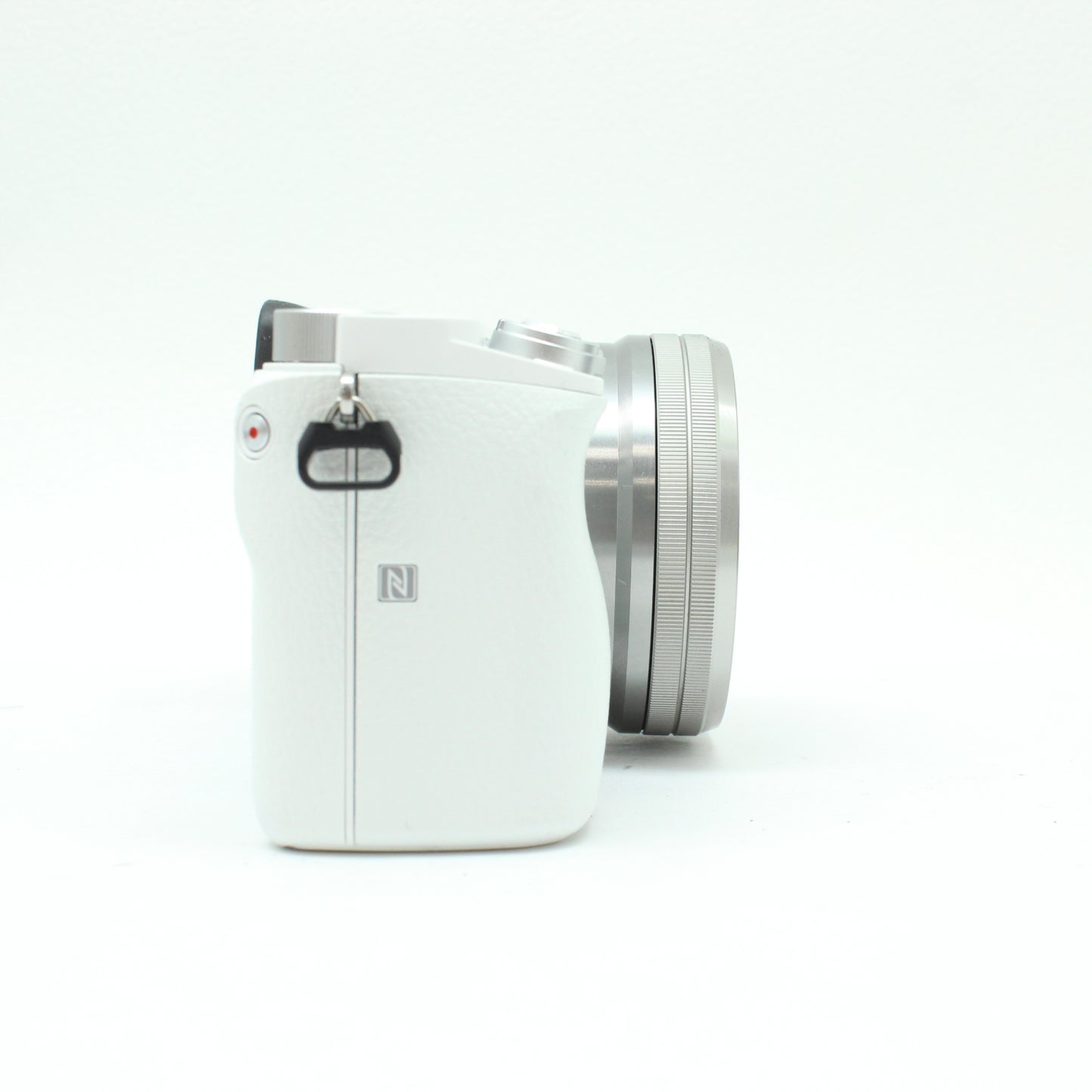 中古 SONY α6000 パワーズームキット　