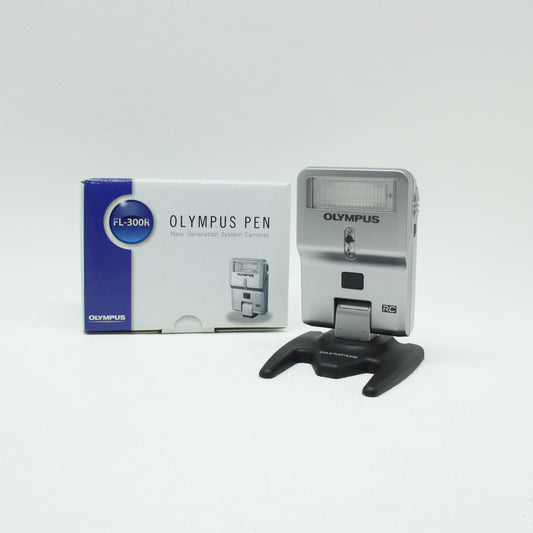 中古 OLYMPUS ストロボ FL-300R