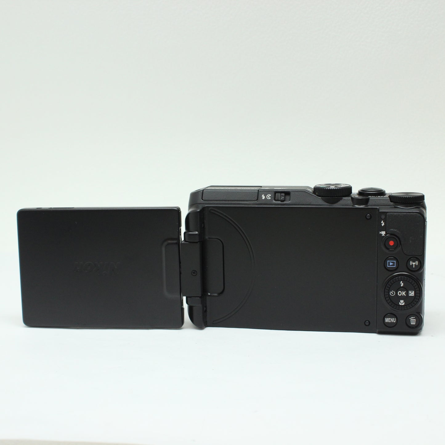 中古 Nikon COOLPIX S9900