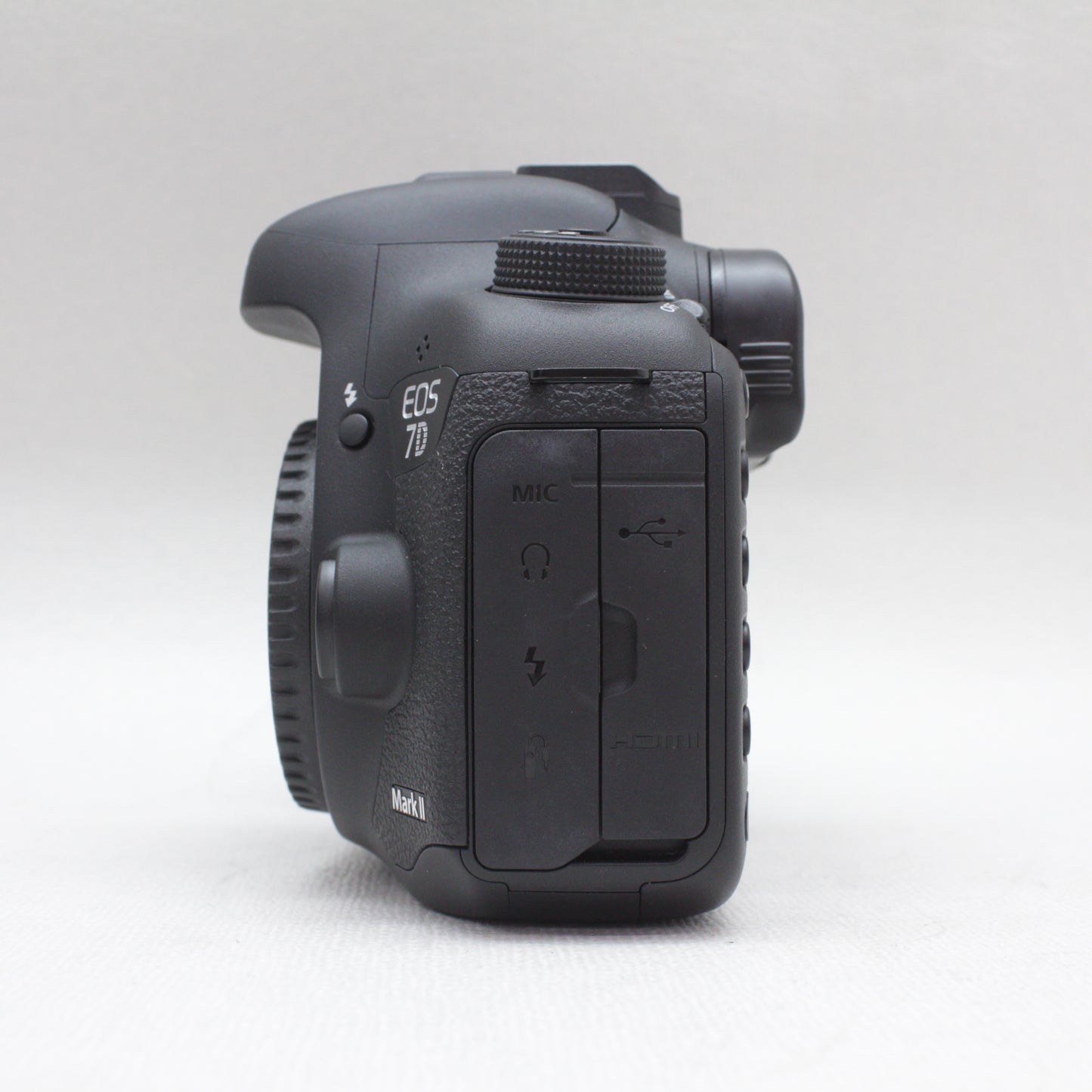 中古品 Canon EOS 7D Mark Ⅱ