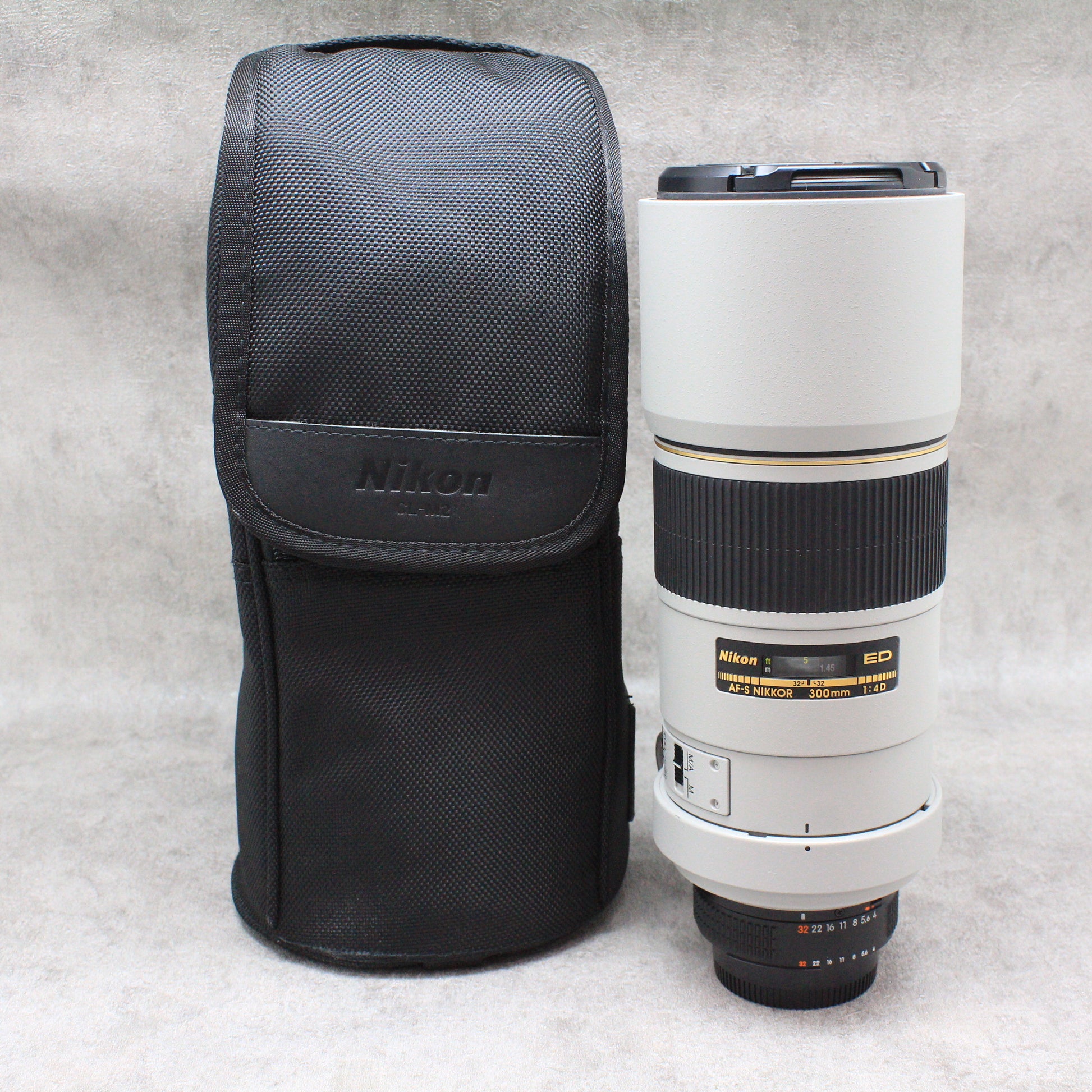 逸品】 ニコン AF-S 300mm F4D ED IF ライトグレー 希少 レンズ(単焦点 