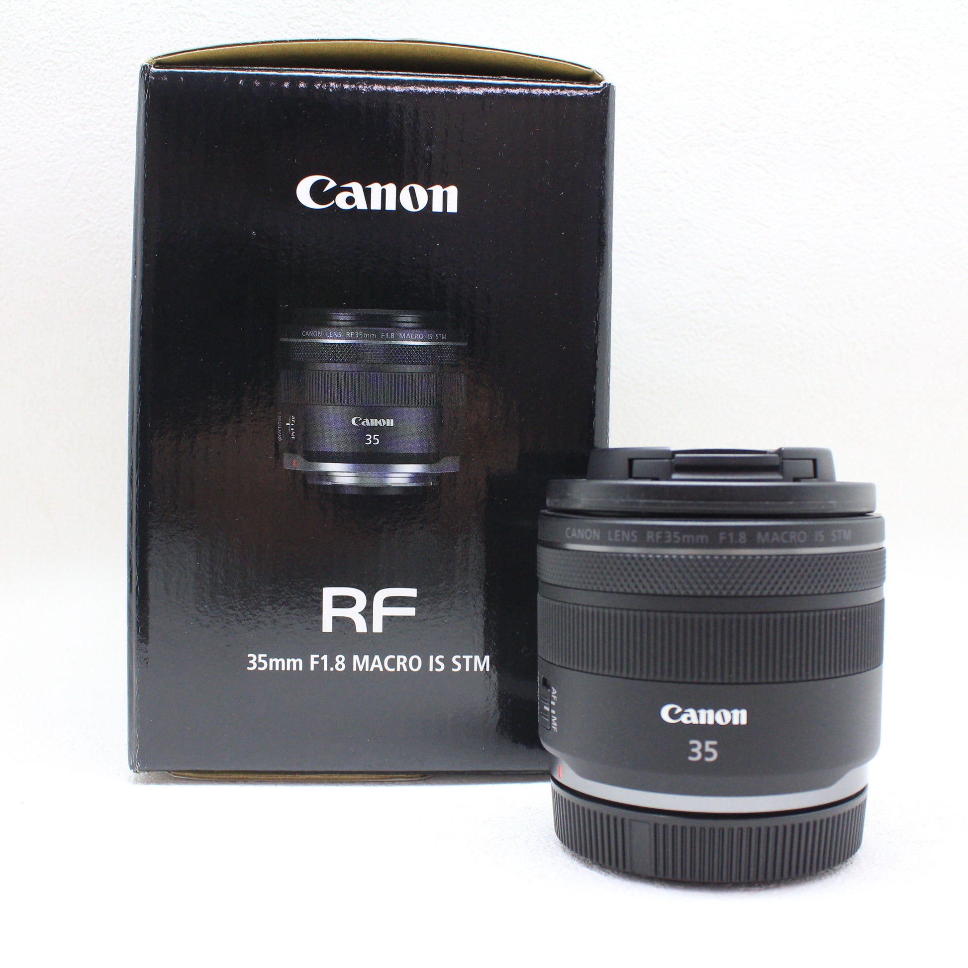 中古品 Canon RF35mm F1.8 マクロ IS STM 【1月6日(土) youtube生配信でご紹介】