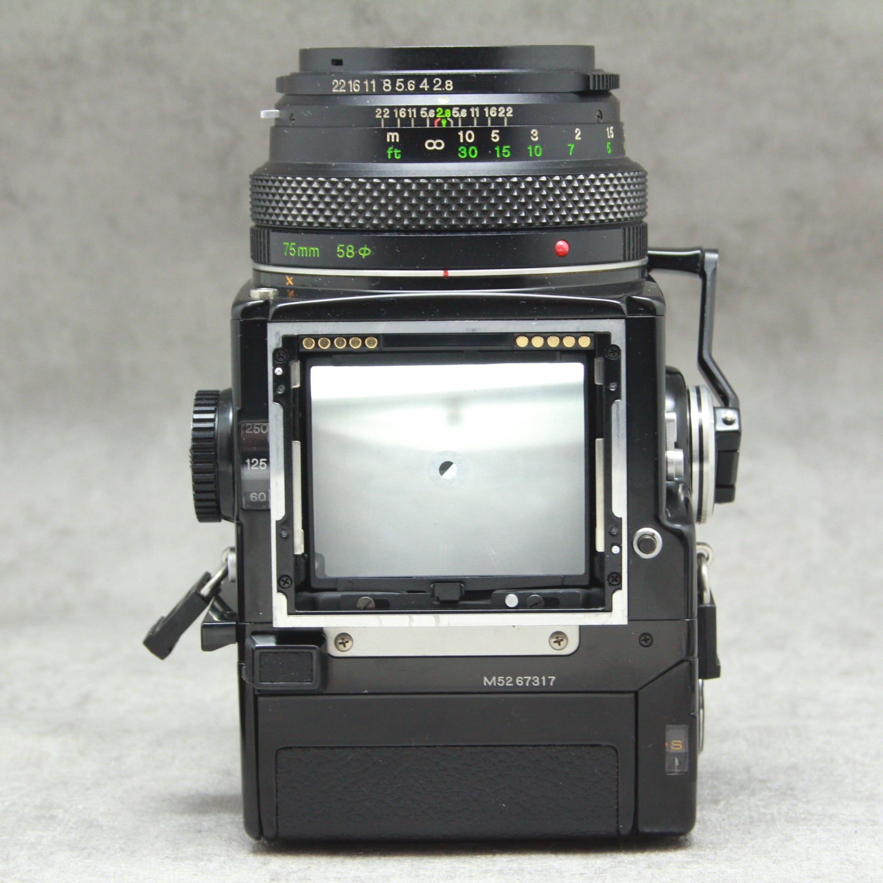 中古品 ZENZA BRONICA ETRS + 75mm F2.8 （良品）【4月25日(火)の