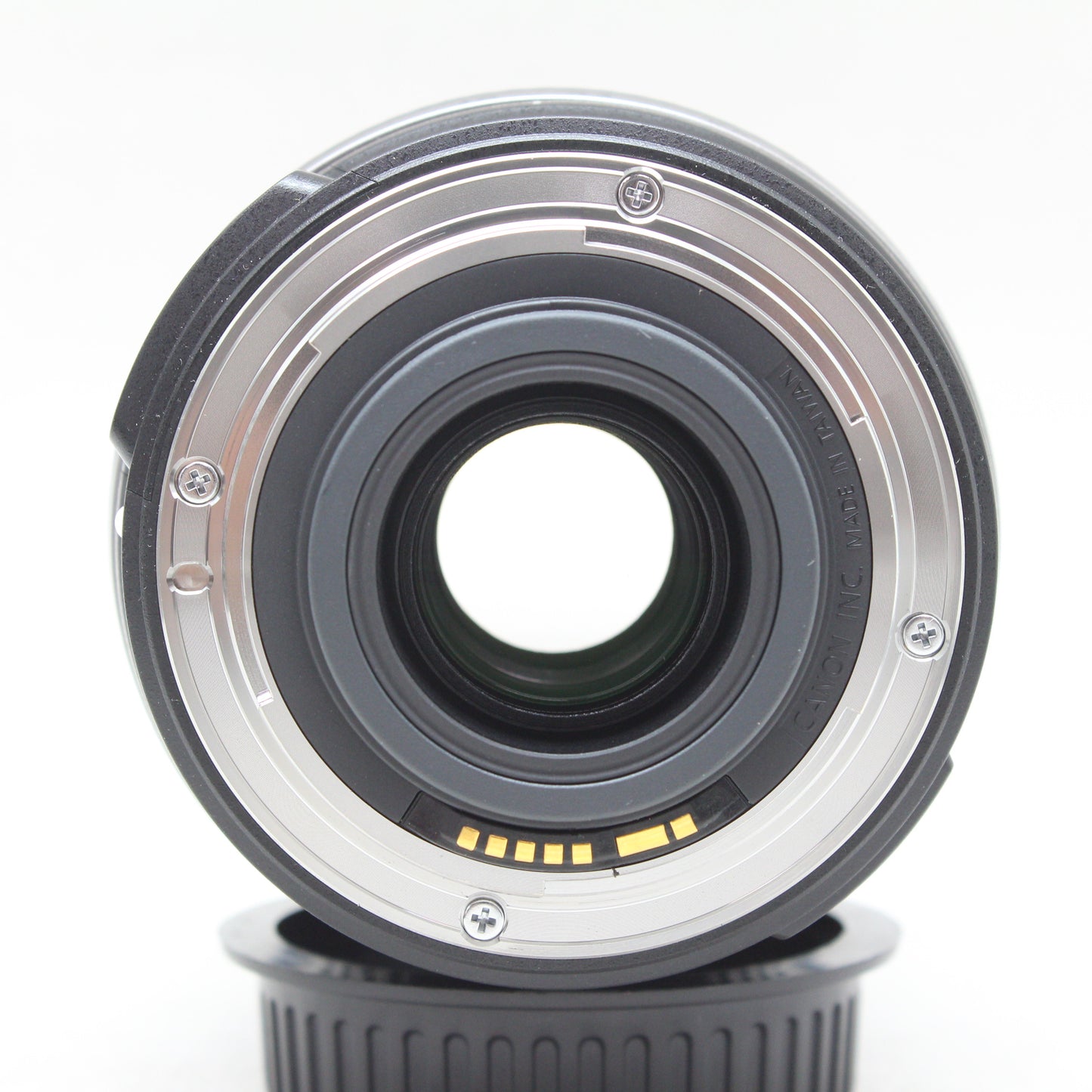 中古品 Canon EF-S 18-200mm F3.5-5.6 IS