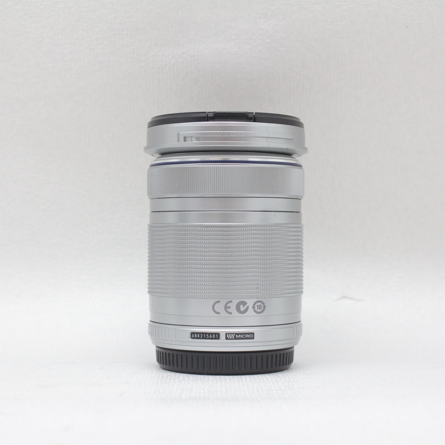 中古品 OLYMPUS M.ZUIKO DIGITAL ED 40-150mm F4.0-5.6 R シルバー