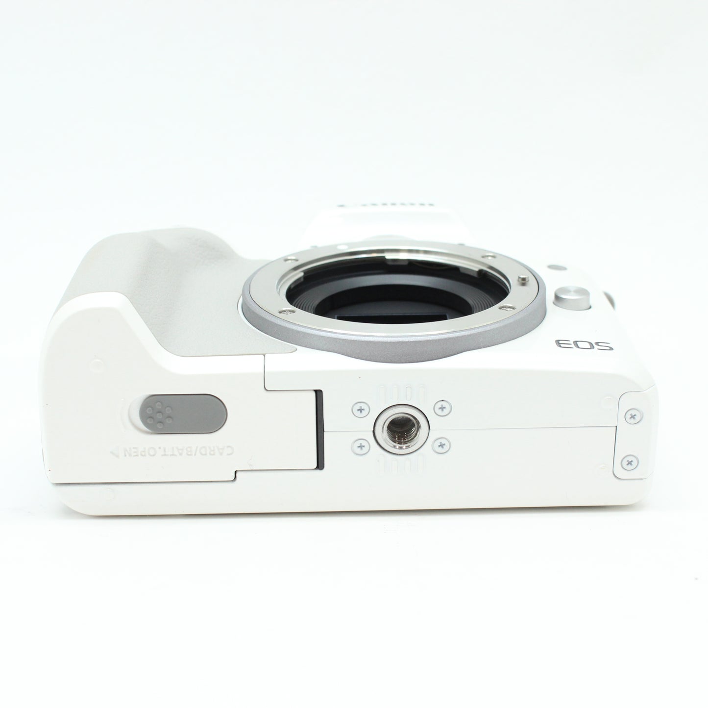 中古 Canon EOS Kiss M 15-45mm ISレンズセット