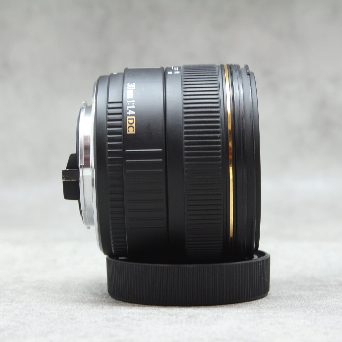 SIGMA 30mm F1.4 EX DC (ペンタックス用)-