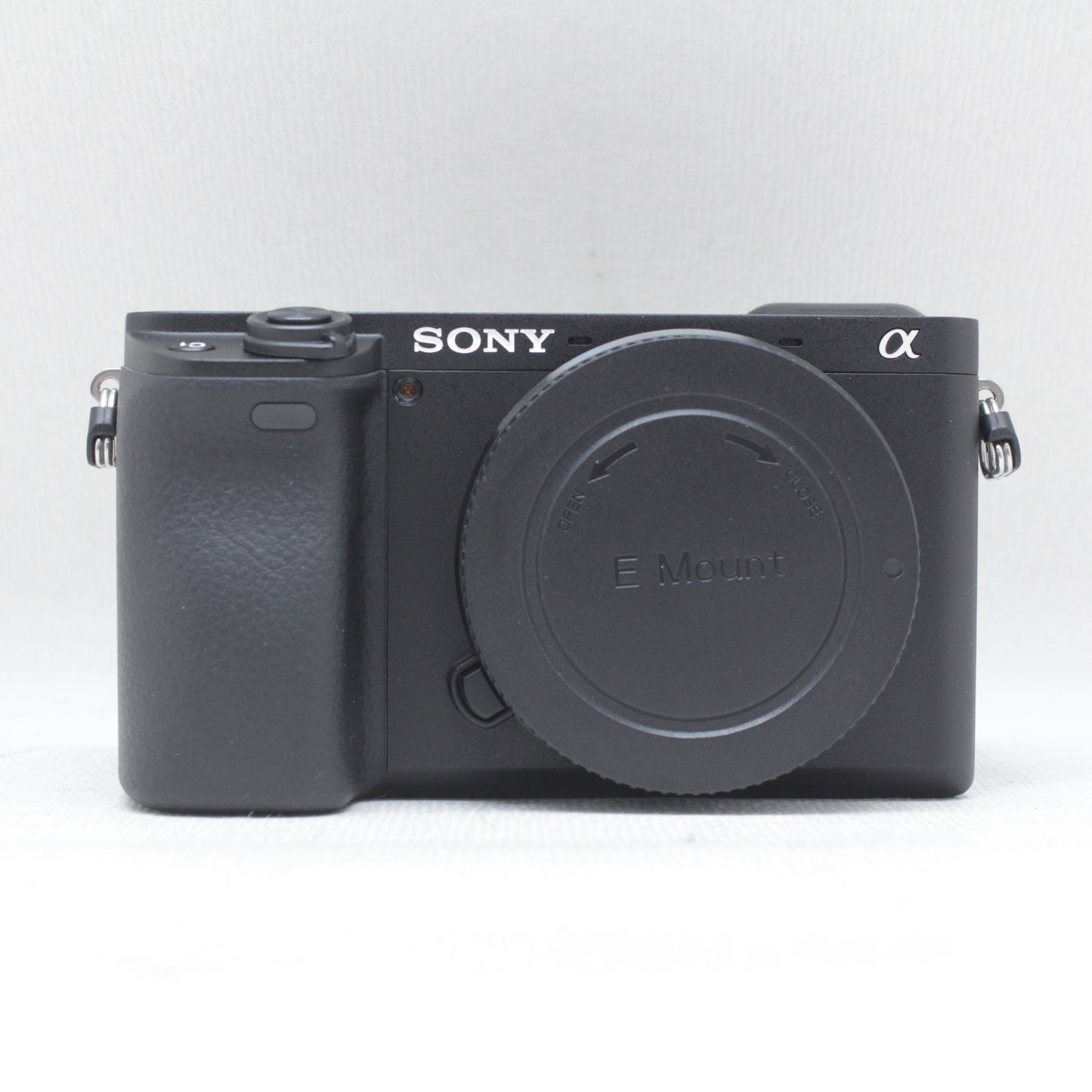 中古品 SONY α 6400 BK ボディ【11月16日(土)Youtube生配信でご紹介】