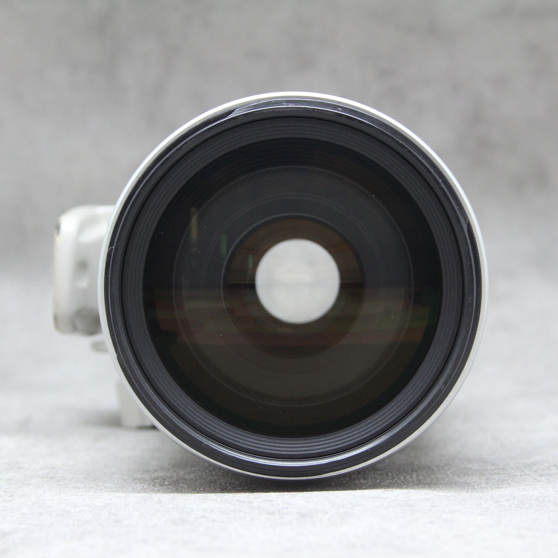 中古品 Canon EF 100-400mm F4.5-5.6 L IS USM【7月4日(火)のYouTube生配信でご紹介】