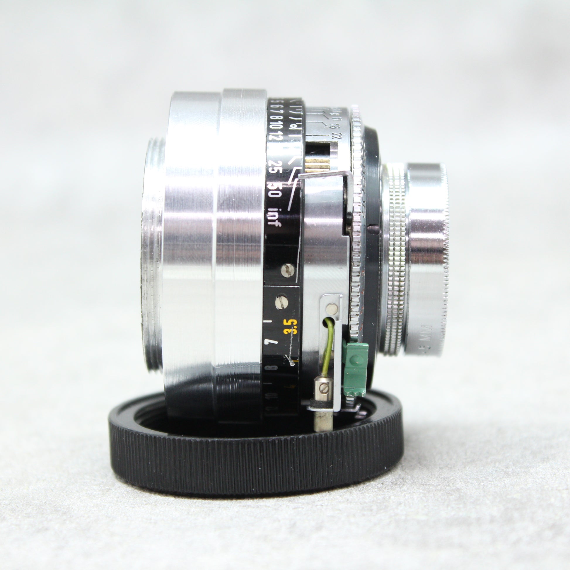 中古品 Schneider Retina-Xenon C 50mm F2.8 改造レンズ 【8月8日(火)