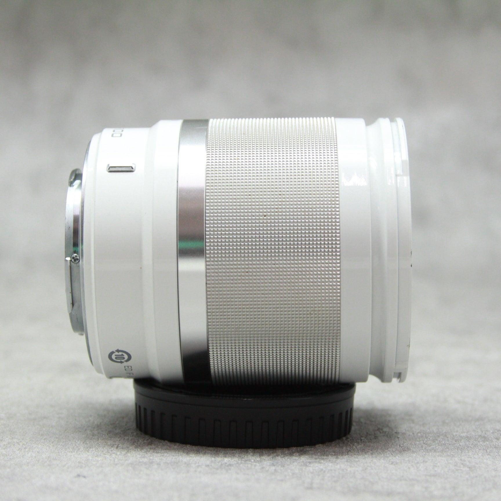 中古品 Nikon 1 NIKKOR VR 10-100mm f/4-5.6 [ホワイト] 【5月9日(火)のYouTube生配信でご紹介】