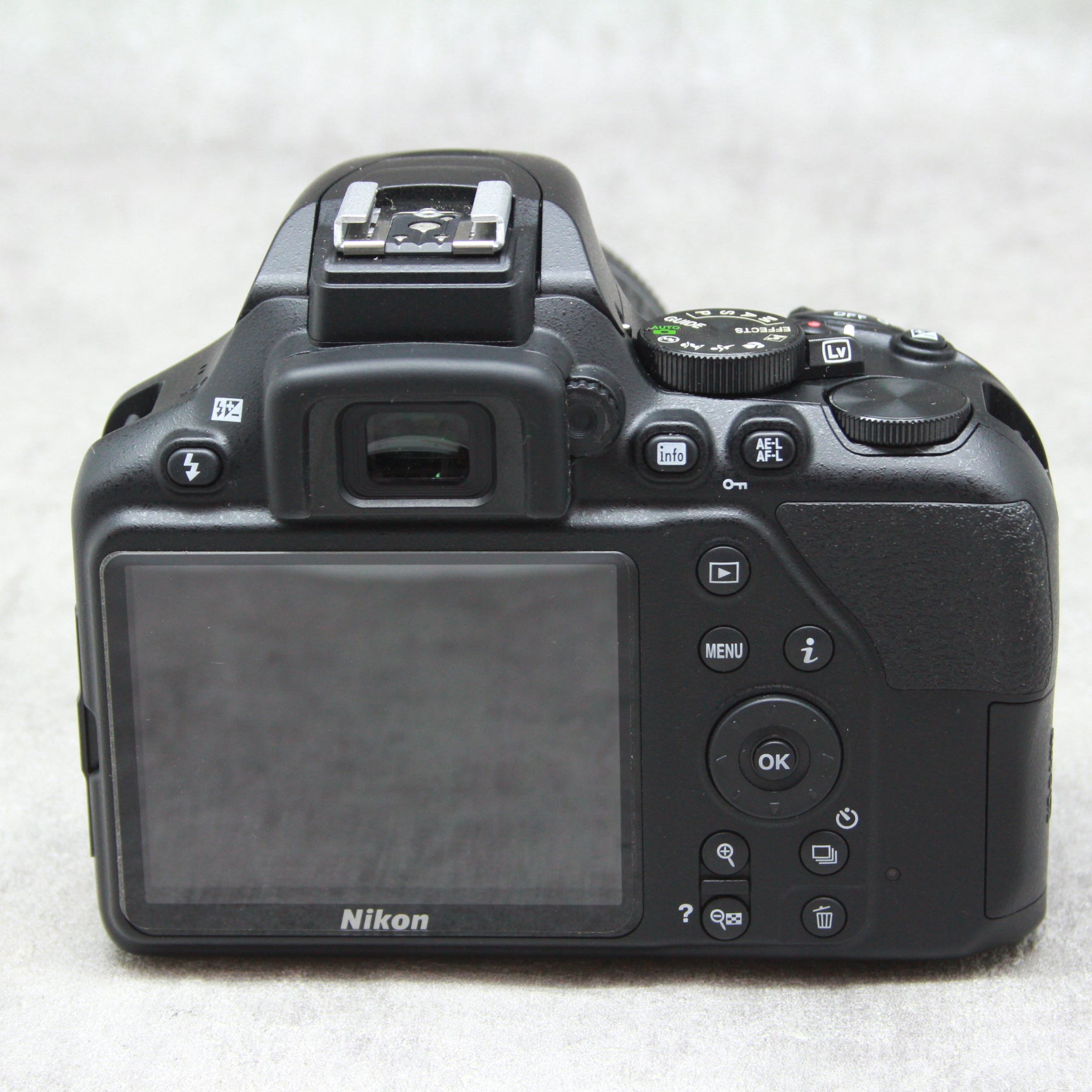 nikon D3500 50mmf1.8、ズームキッド　美品