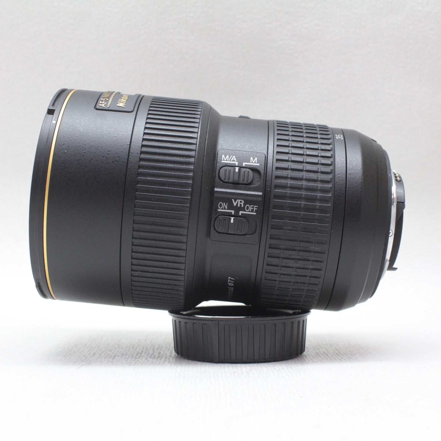 中古品 Nikon AF-S NIKKOR 16-35mm F4 G VR 【12月14日(土)Youtube生配信でご紹介】