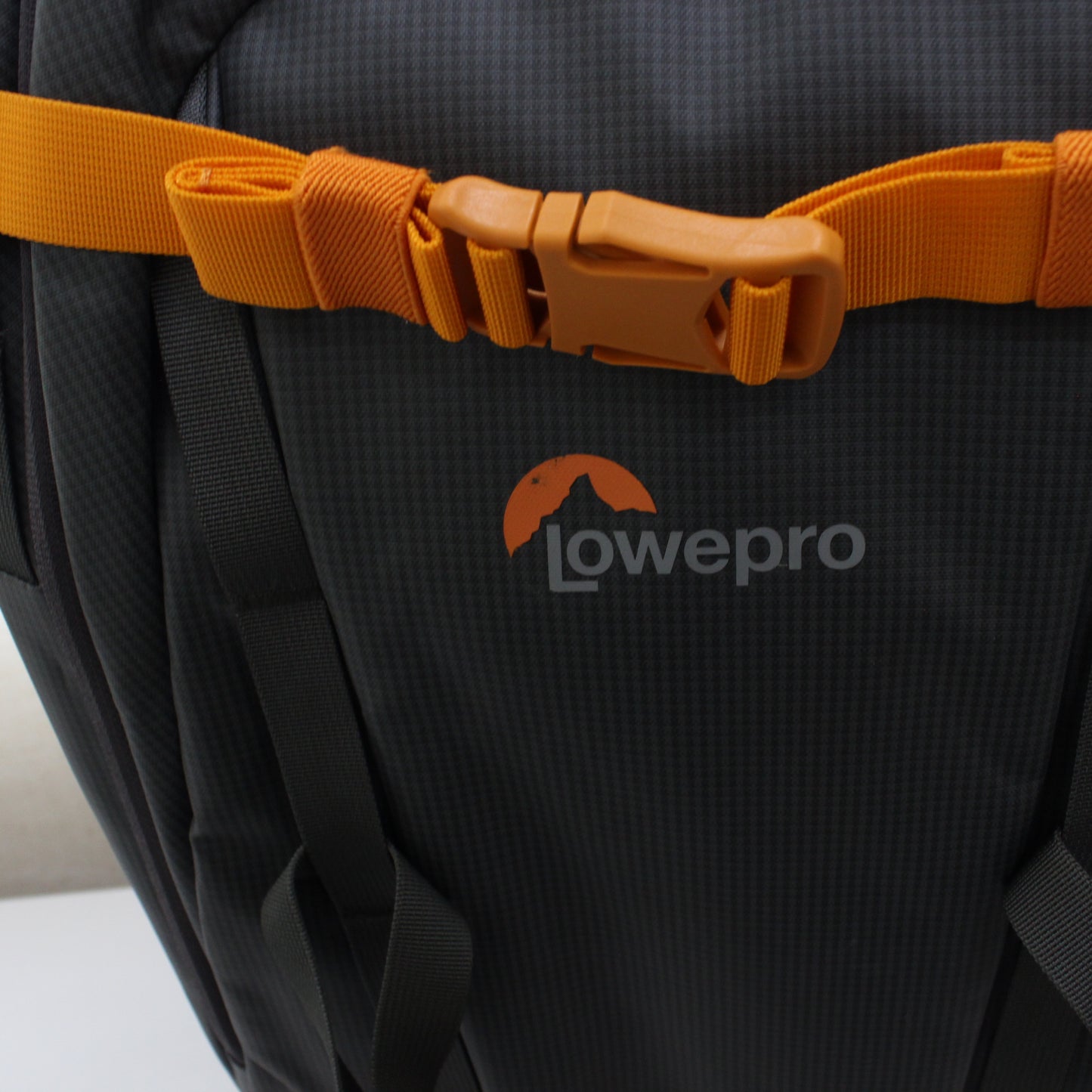 中古 Lowepro whistler BP 450 AW ※生産終了モデル 初代