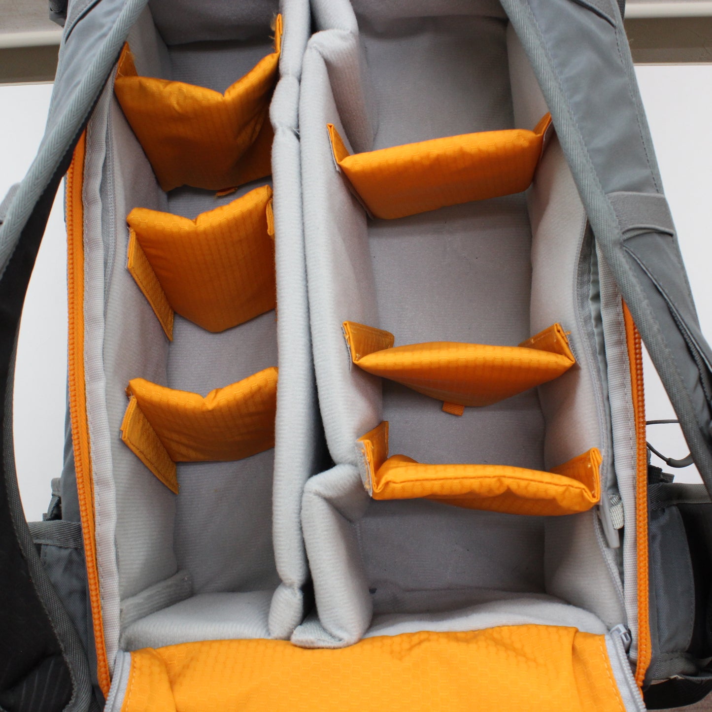 中古 Lowepro whistler BP 450 AW ※生産終了モデル 初代
