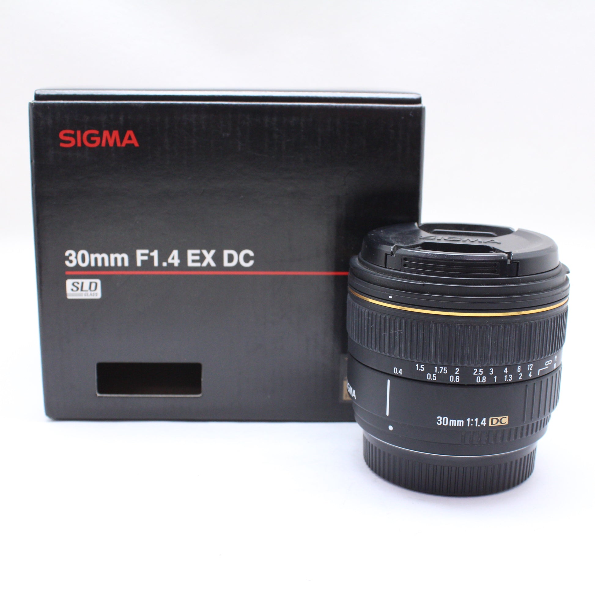 中古品 SIGMA 30mm F1.4 EX DC (Kマウント) 【4月20日(土) youtube生配信でご紹介】