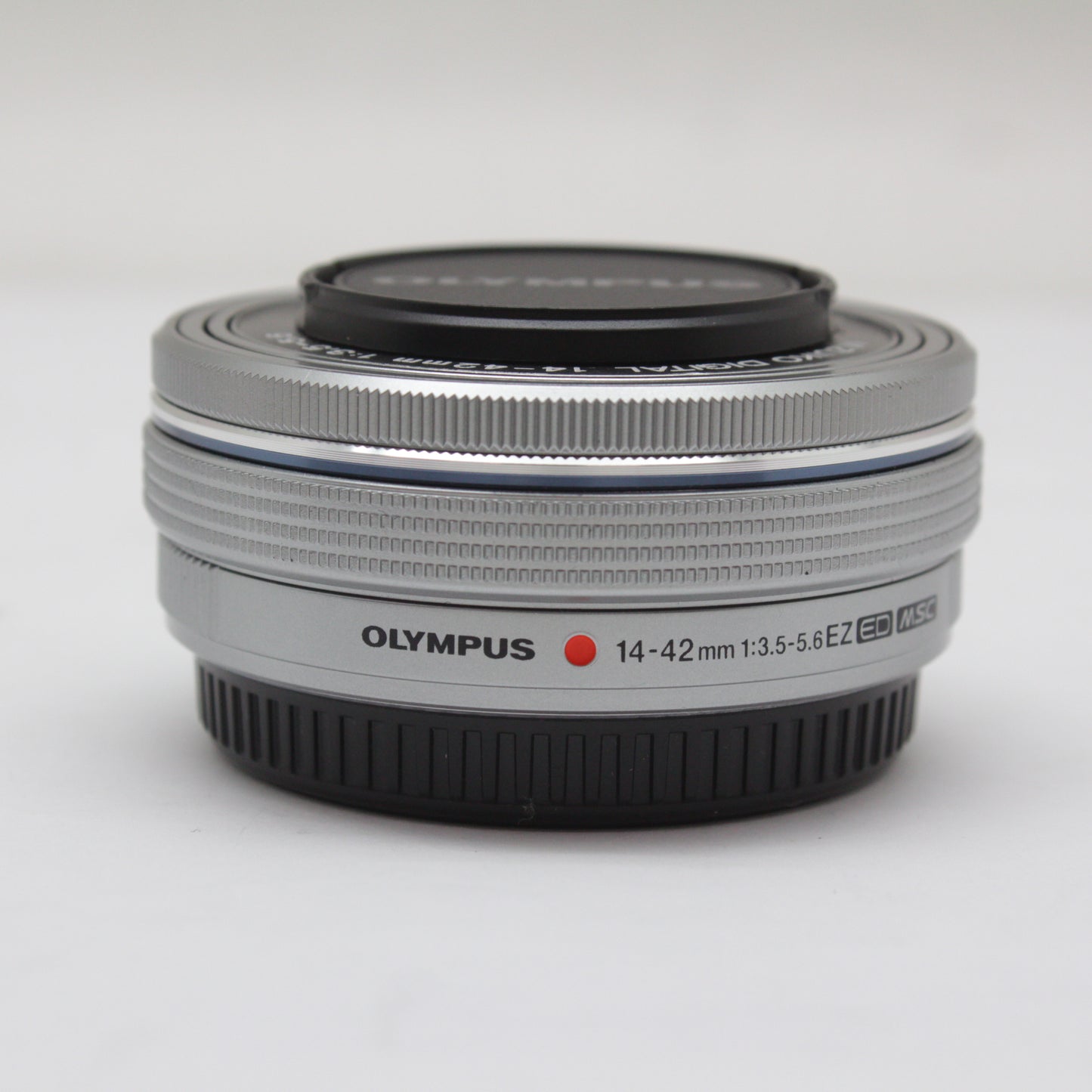 中古品 OLYMPUS M.ZUIKO 14-42mm F3.5-5.6 EZ