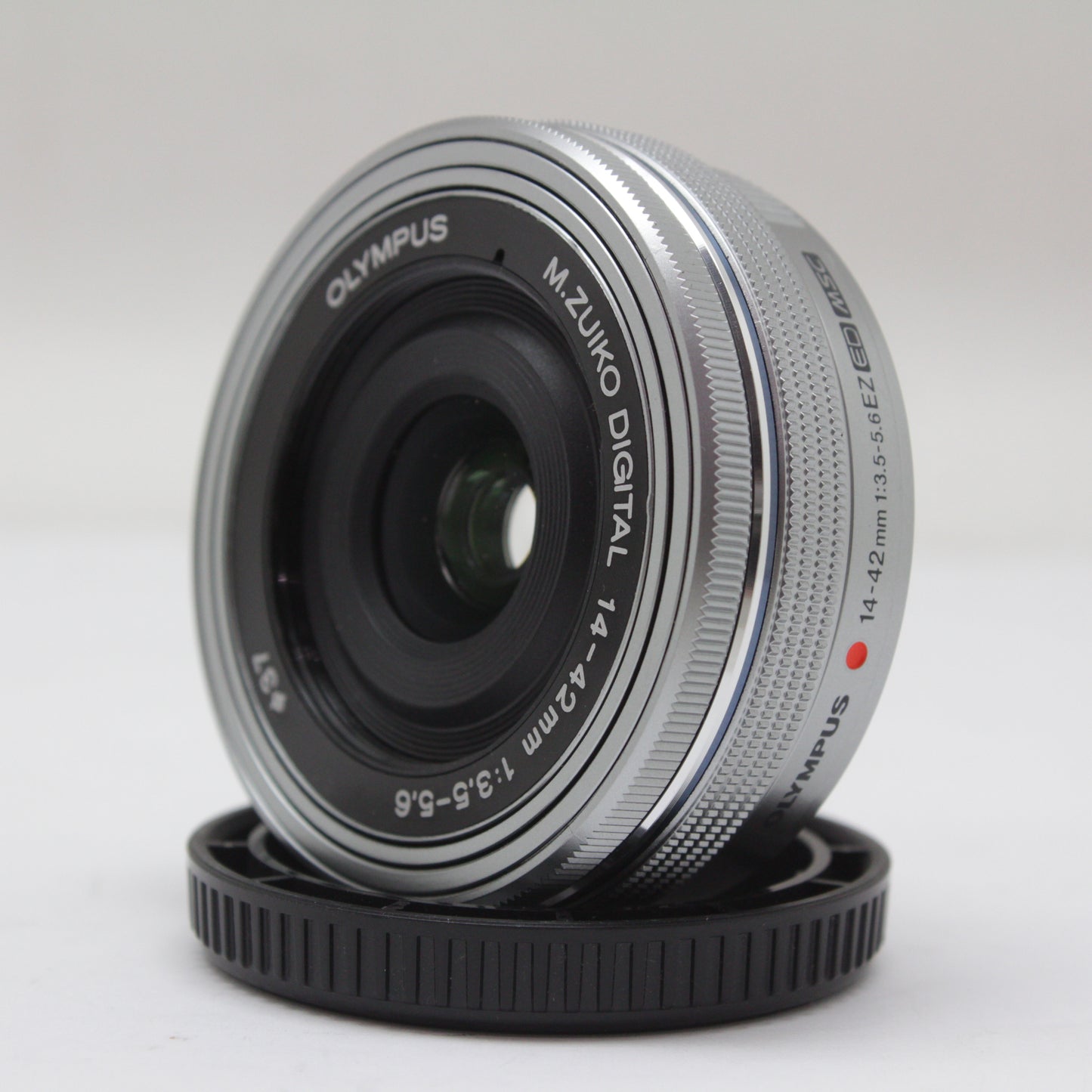 中古品 OLYMPUS M.ZUIKO 14-42mm F3.5-5.6 EZ