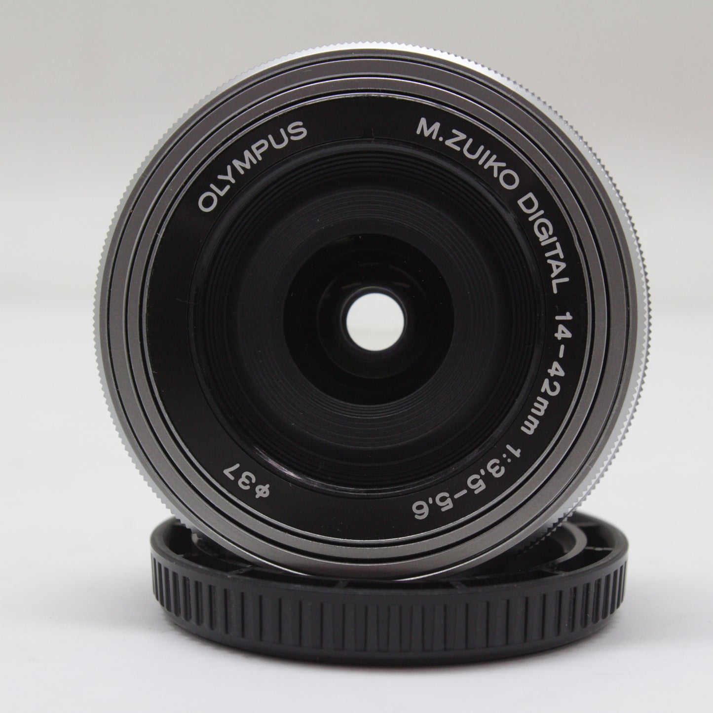 中古品 OLYMPUS M.ZUIKO 14-42mm F3.5-5.6 EZ