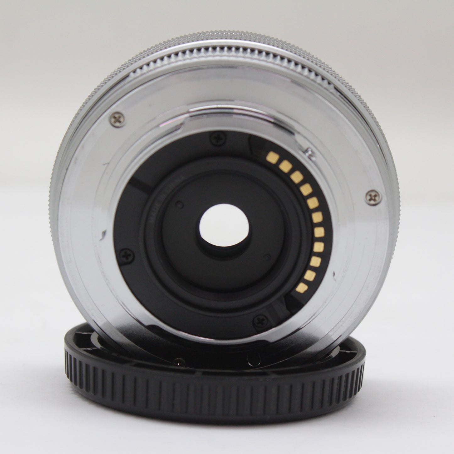 中古品 OLYMPUS M.ZUIKO 14-42mm F3.5-5.6 EZ