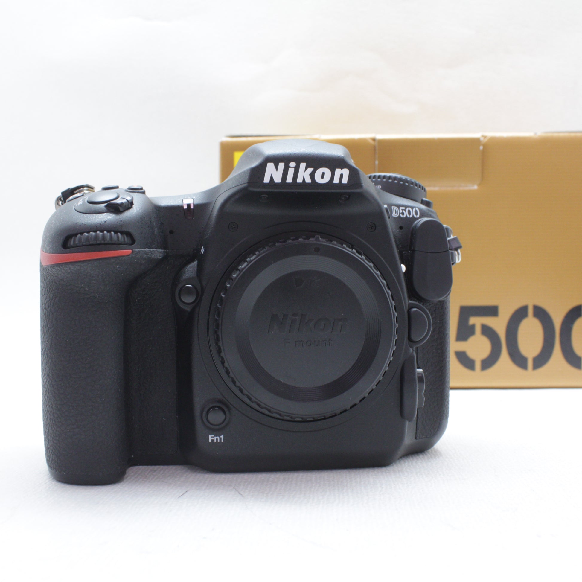 中古品 Nikon D500 ボディ【12月21日(土)Youtube生配信でご紹介】