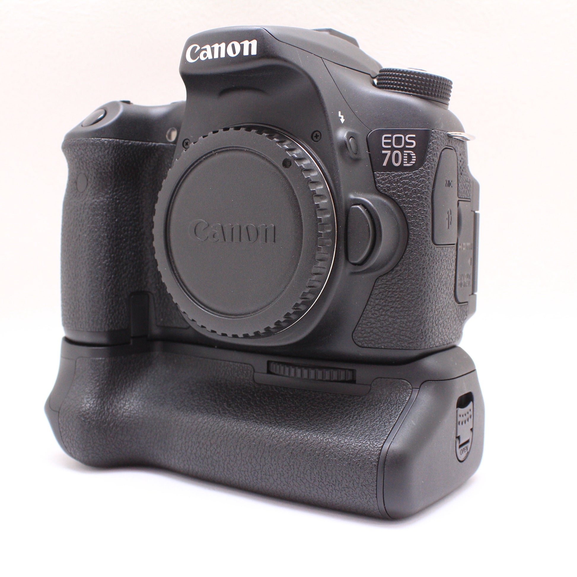 カメラ【美品】Canon EOS 70D ボディ + 追加バッテリー - batimexpo.com