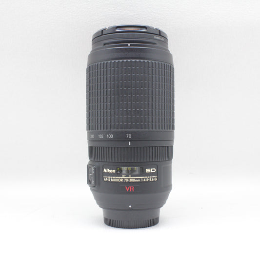 中古品 Nikon 70-300mm F4.5-5.6 G ED VR