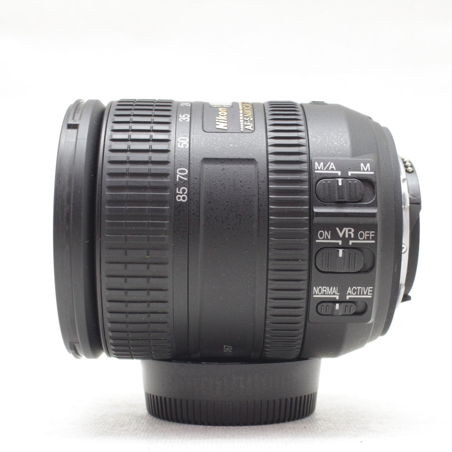 中古品 Nikon AF-S DX 16-85mm F3.5-5.6G ED VR 【2月8日(土)YouTube生配信でご紹介】