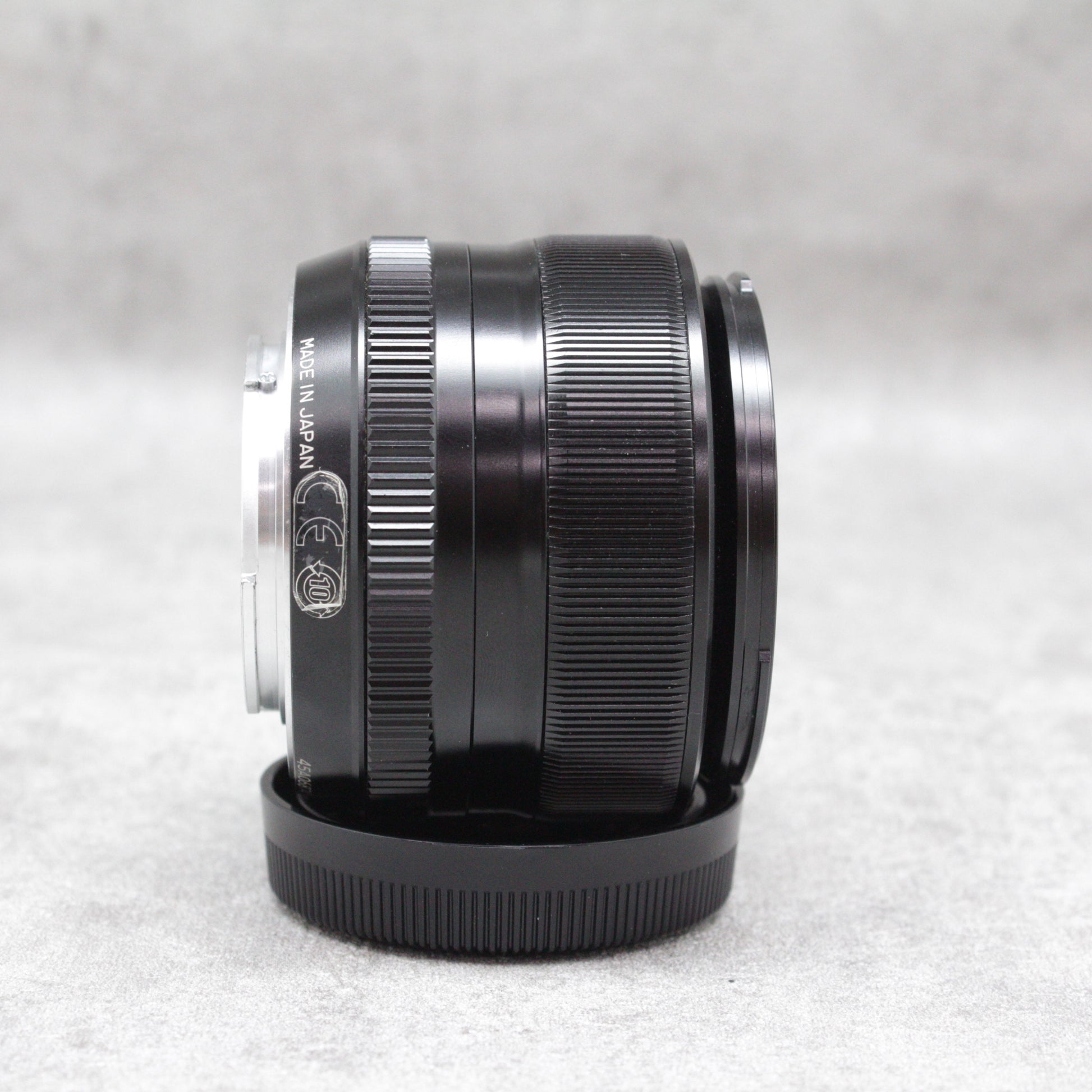 中古品 FUJIFILM フジノンレンズ XF35mmF1.4 R【10月7日(土) youtube生配信でご紹介】