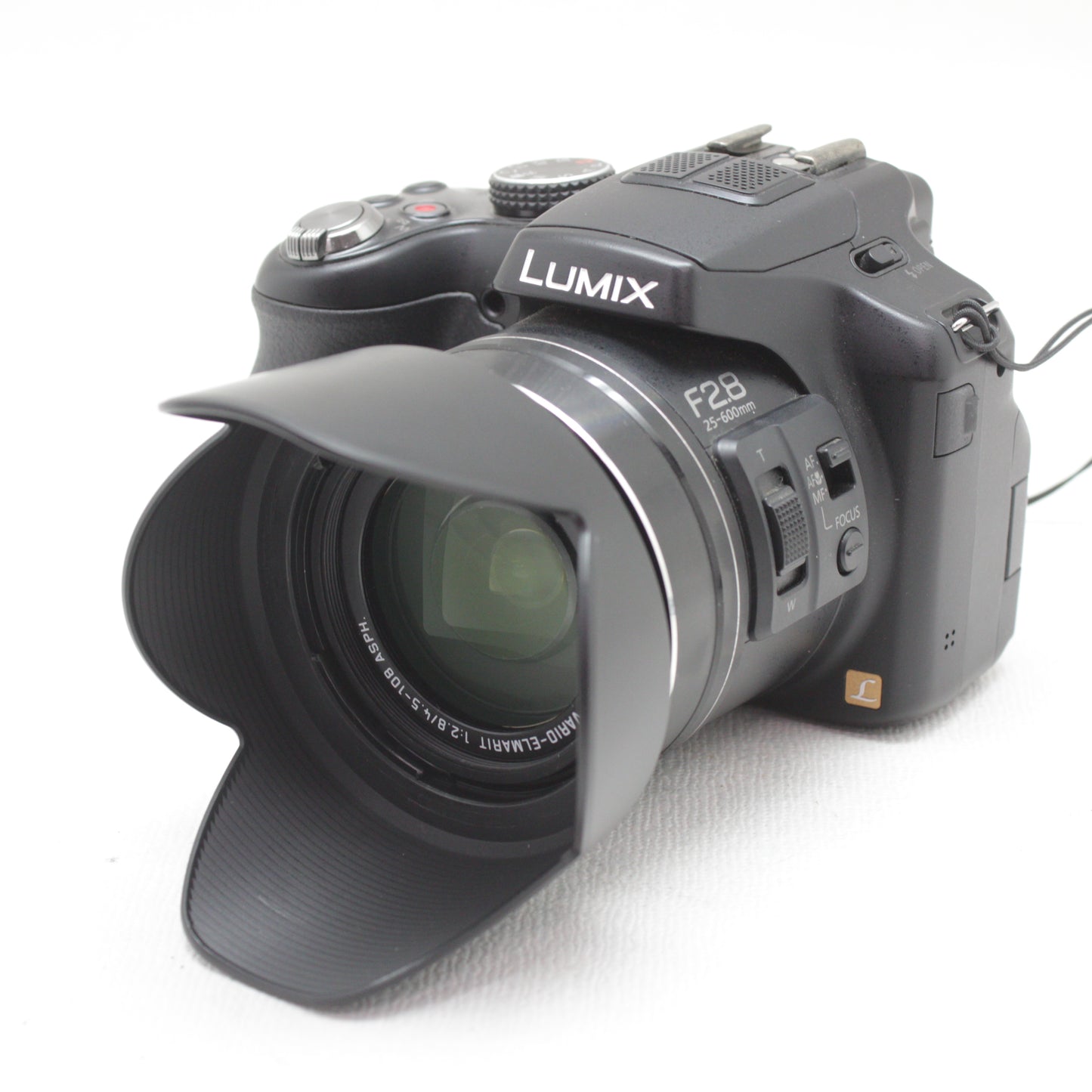 中古品 Panasonic LUMIX DMC-FZ200