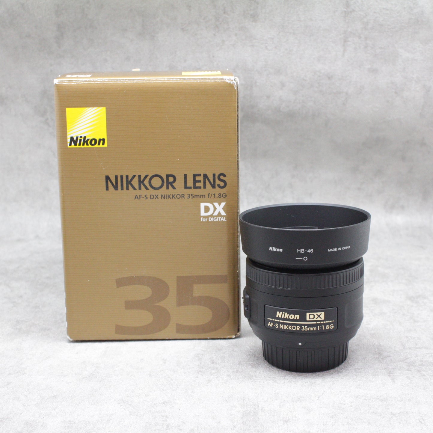AF-S DX NIKKOR 35mm f/1.8G フィルター付き