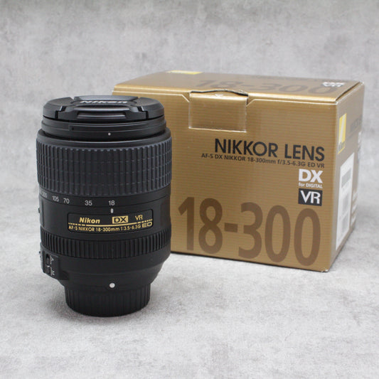 中古品 Nikon AF-S DX NIKKOR 18-300mm F3.5-6.3 G ED VR【10月21日(土) youtube生配信でご紹介】