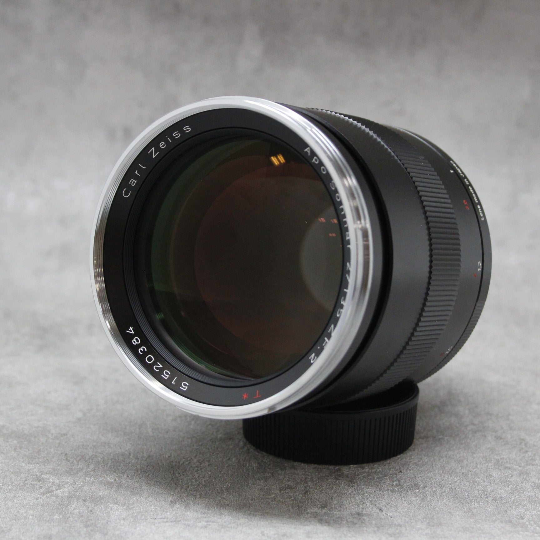 中古品 Carl Zeiss Apo-Sonnar T* 2/135 ZF.2 [ニコン用]【10月28日(土