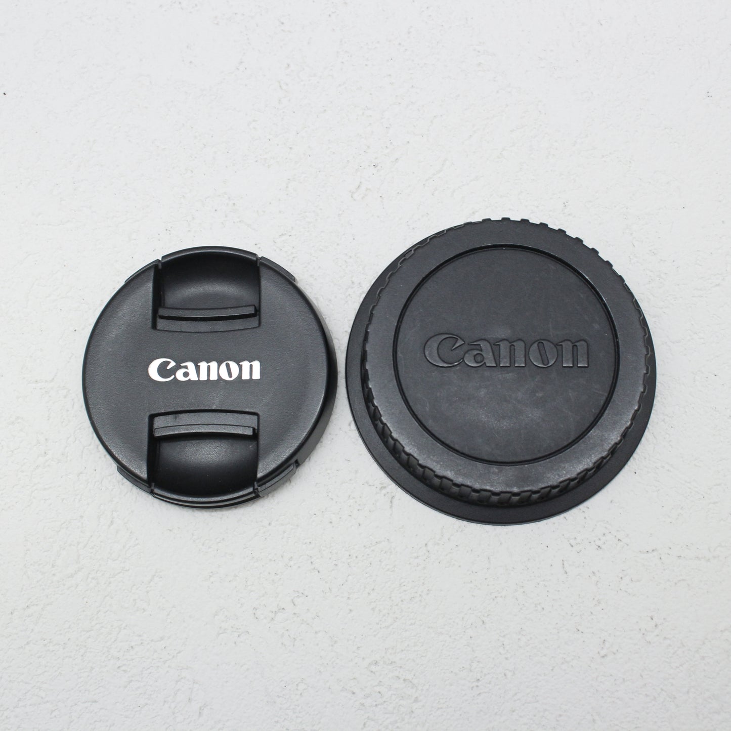 中古品 Canon EF-S 24mm F2.8 STM