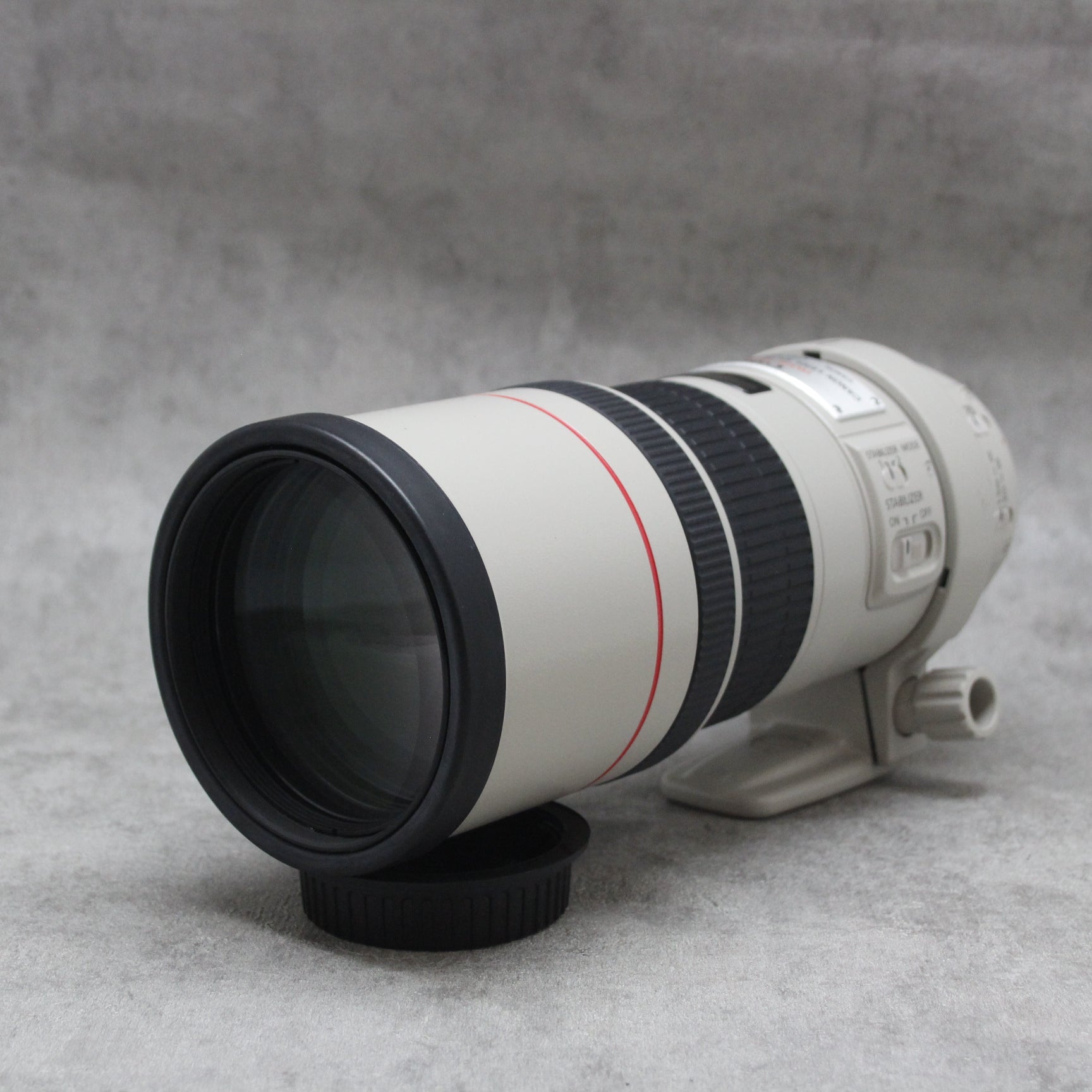 中古品 Canon LENS EF 300mm F4 L IS USM【10月28日(土) youtube