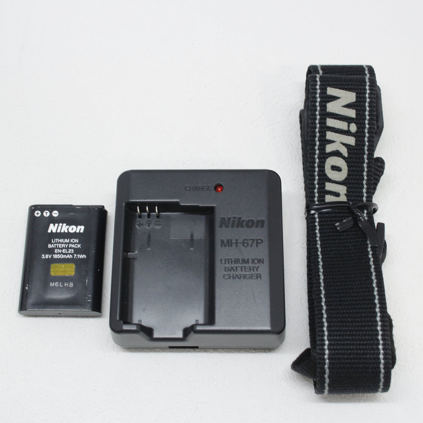 中古品  Nikon COOLPIX P900