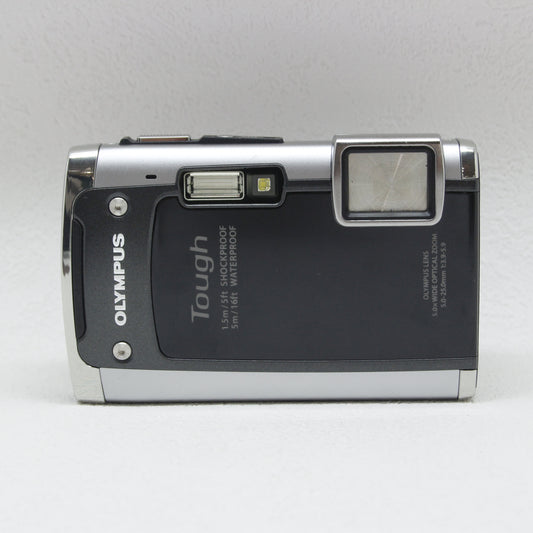 中古品  OLYMPUS TOUGH TG-610