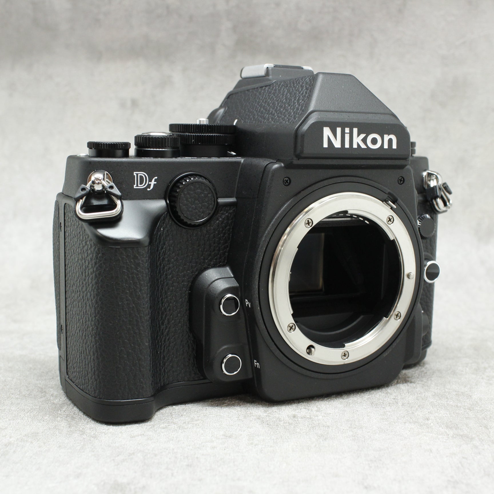 中古品 Nikon Dfボディ (BK)【7月1日(土)のYouTube生配信で