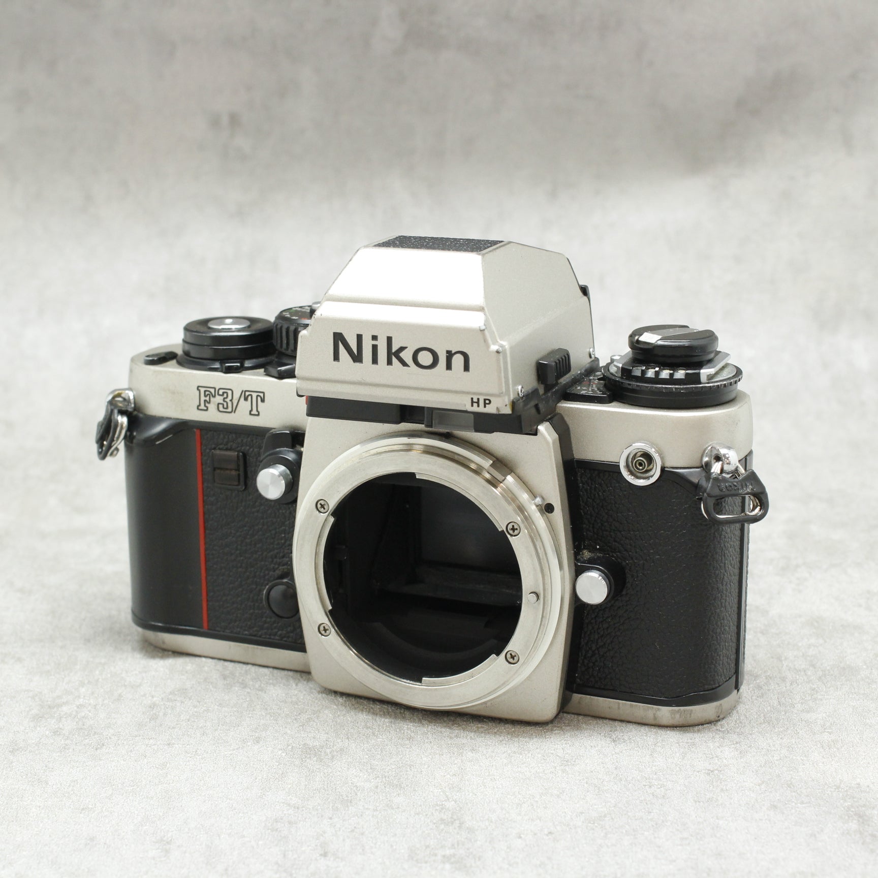 中古品 Nikon F3/T チタンカラー【7月1日(土)のYouTube生配信でご紹介