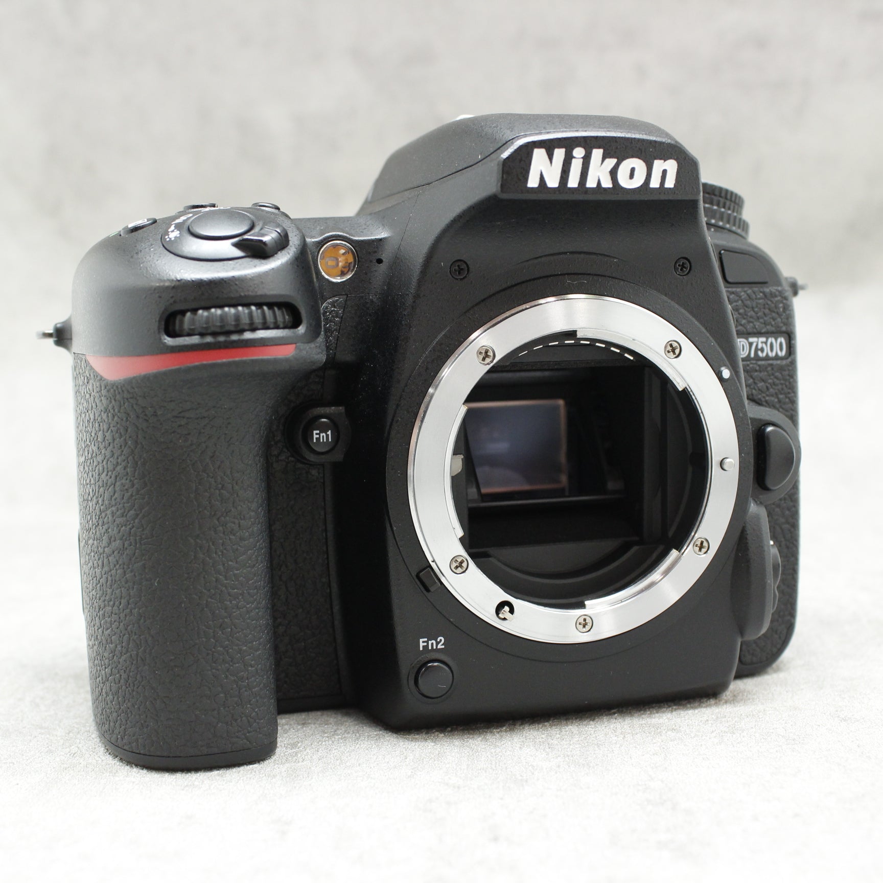 中古品 Nikon D7500 18-140mm VR レンズキット【7月15日(土)のYouTube