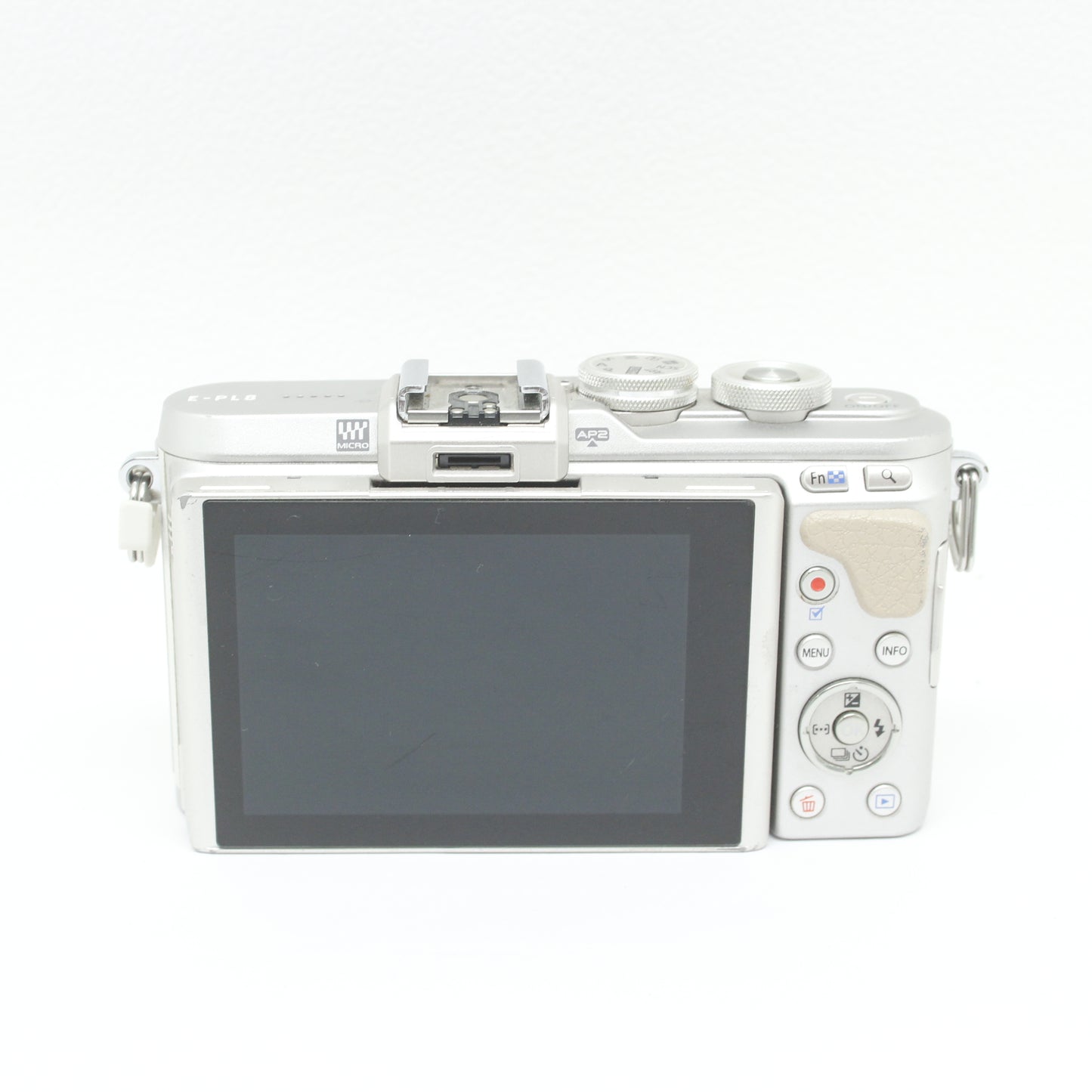 中古 OLYMPUS PEN E-PL8 ボディ