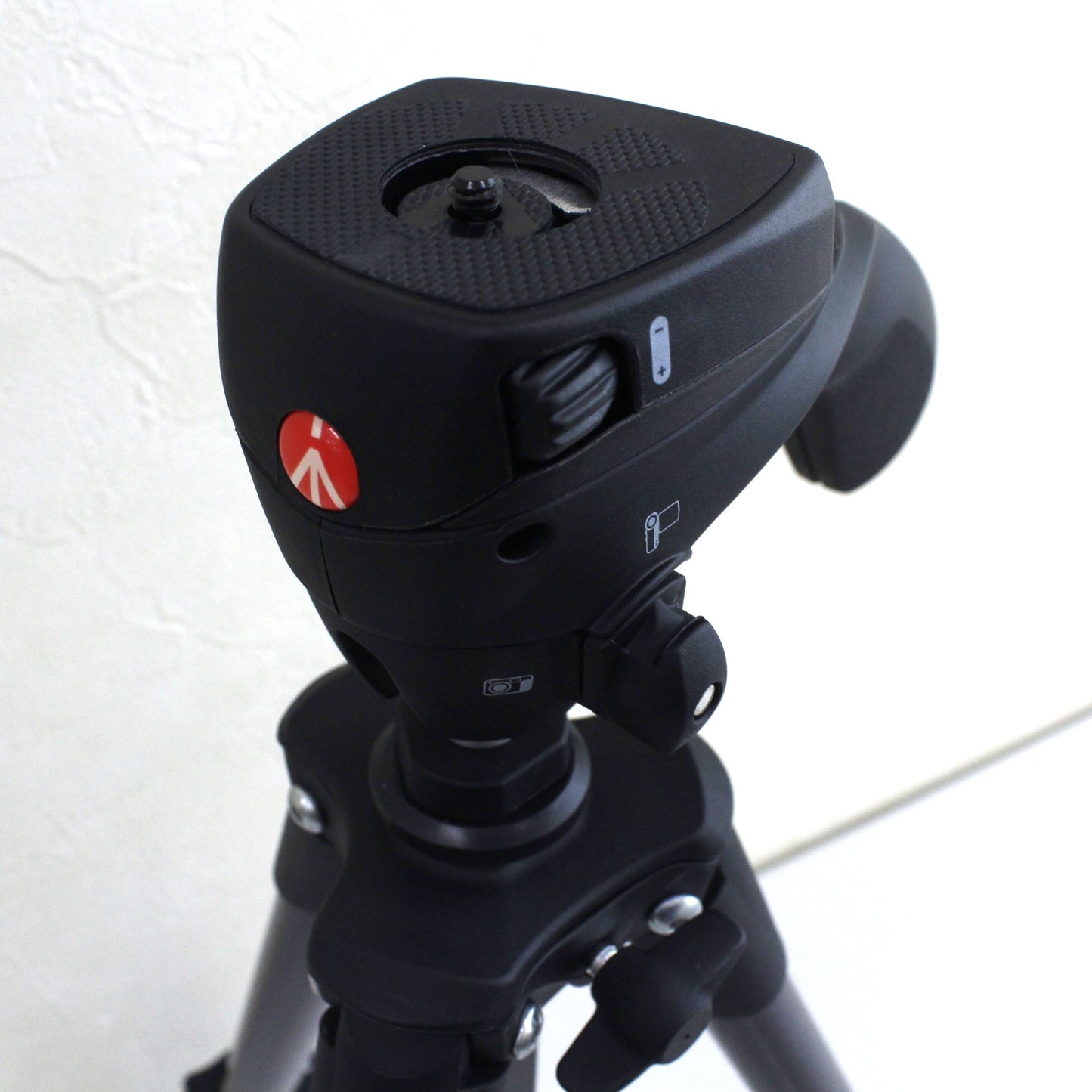 中古 Manfrotto MK Compaction-BK 【9月23日(火) YouTube生配信でご紹介】