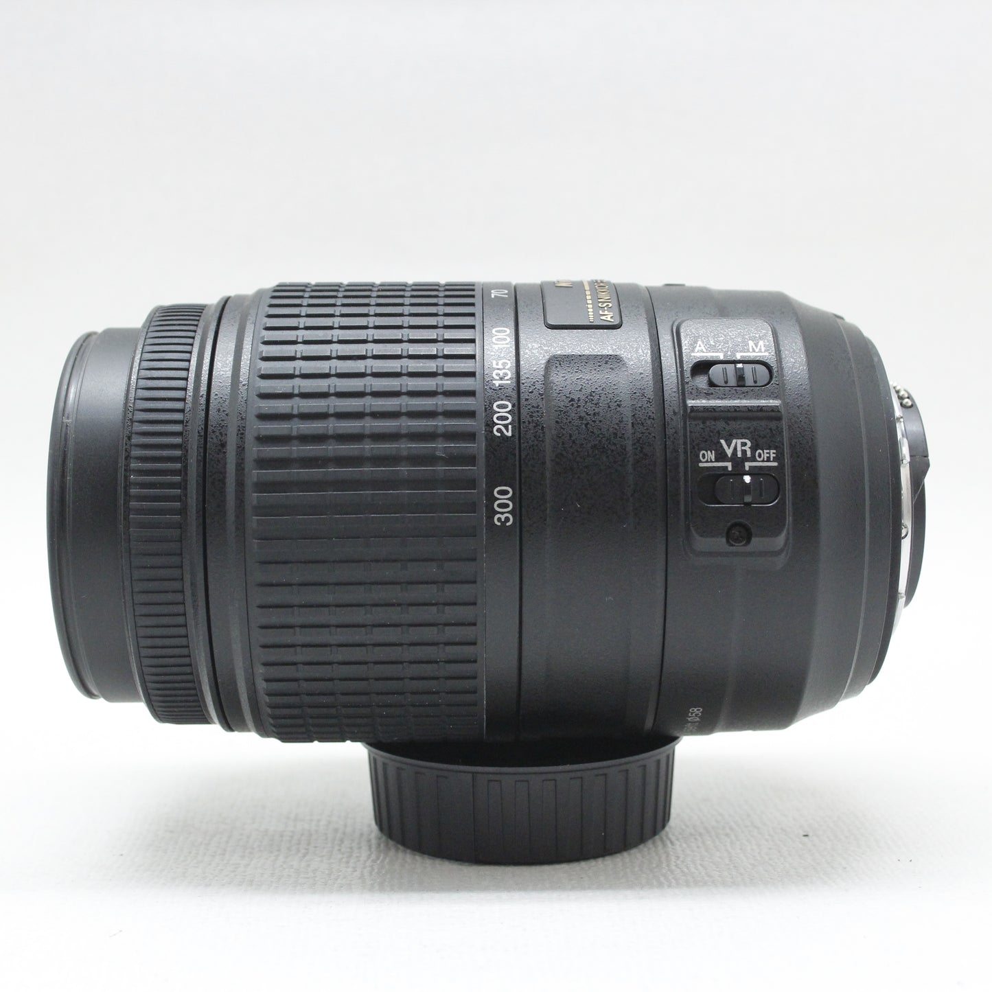 中古品 Nikon AF-S DX 55-300mm F4.5-5.6G ED VR