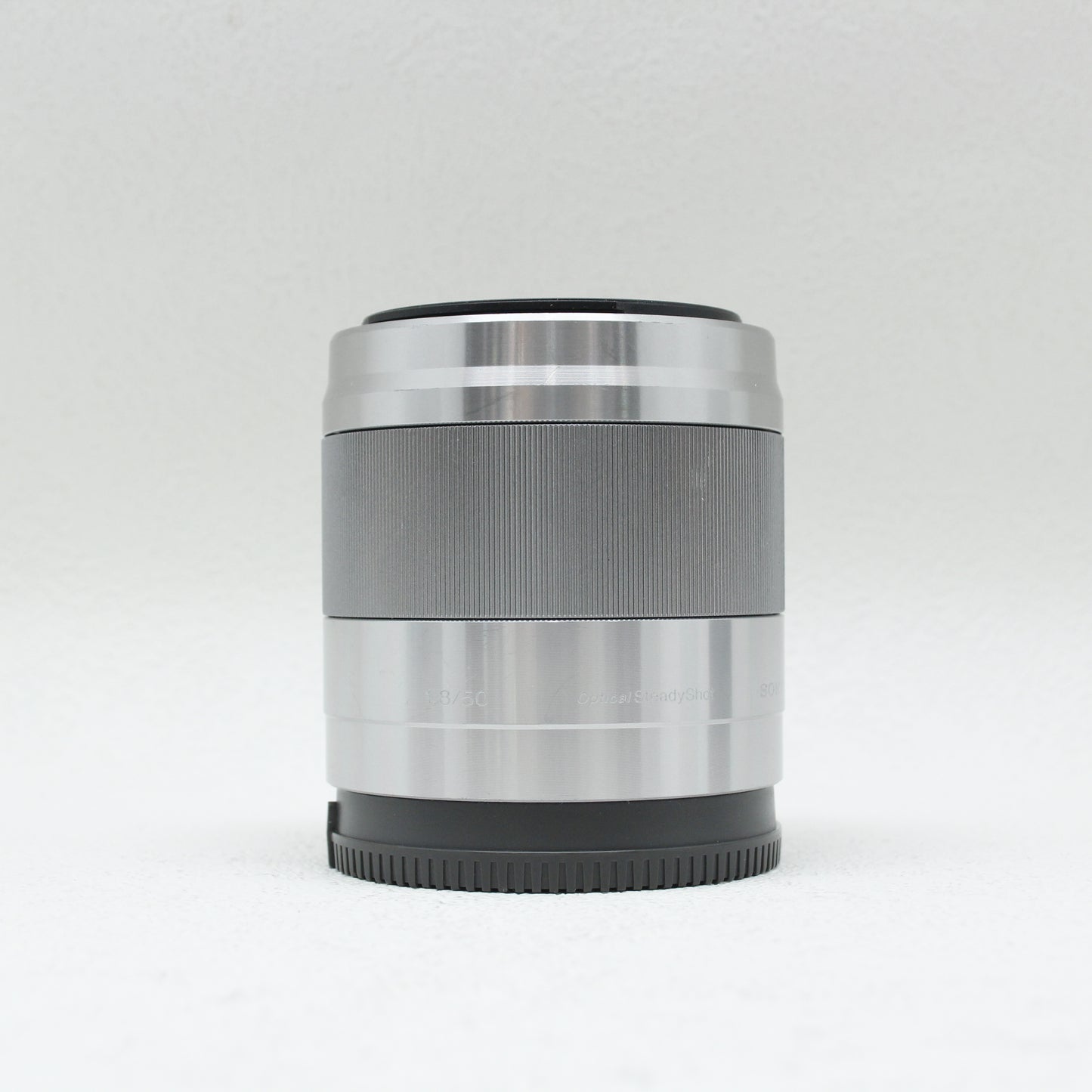 中古品 SONY E 50/1.8 OSS ｼﾙﾊﾞｰ SEL50F18　