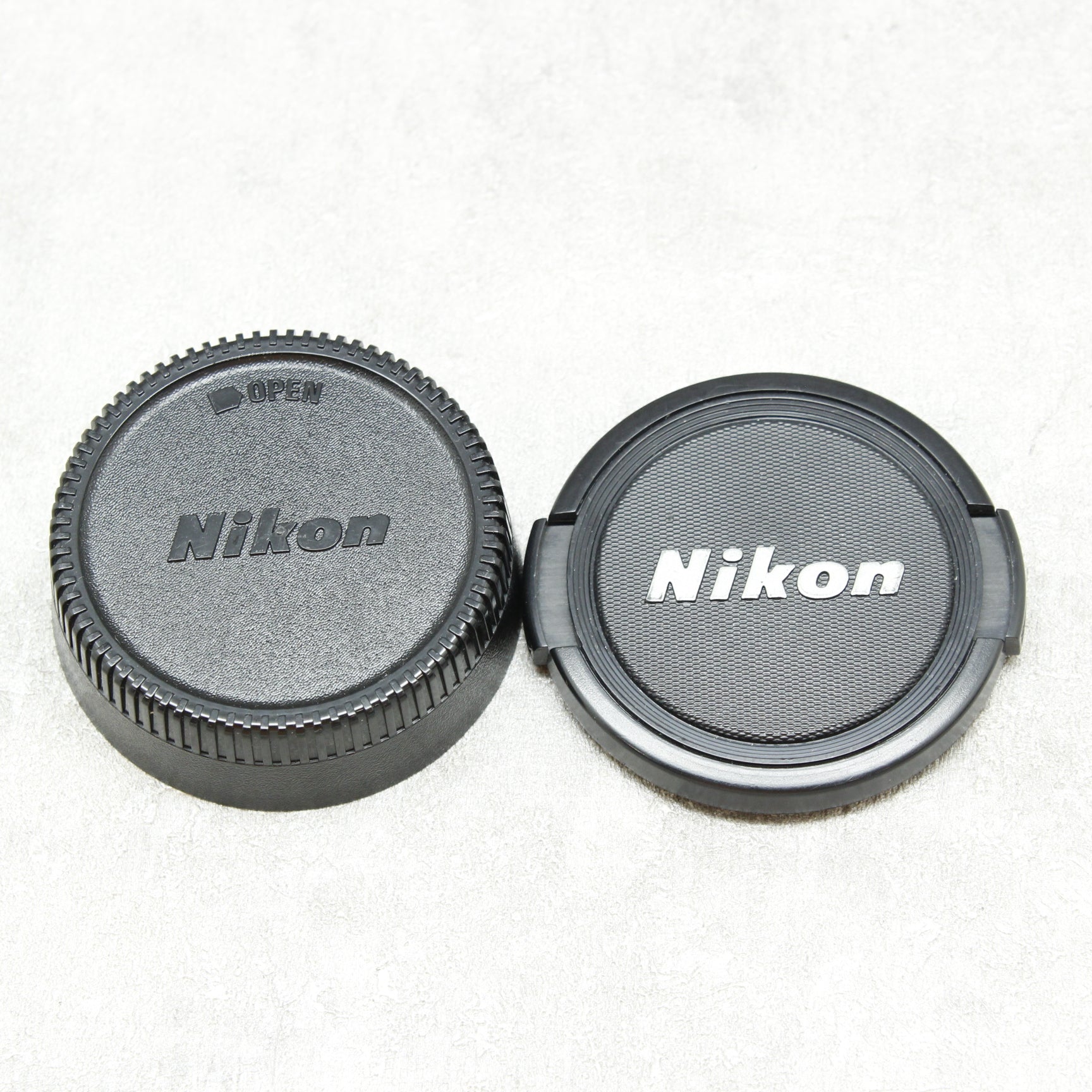 中古品 Nikon Auto NIKKOR-H 28mm F3.5 非Ai 【6月11日(日)のYouTube生配信でご紹介】