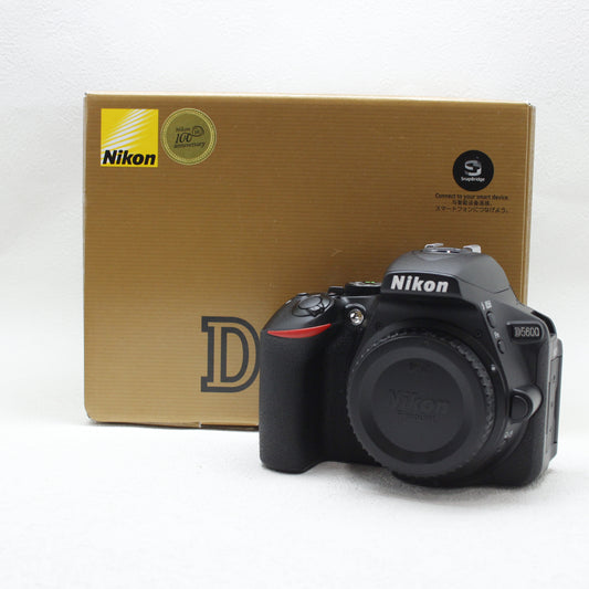 中古品  Nikon D5600 ボディ