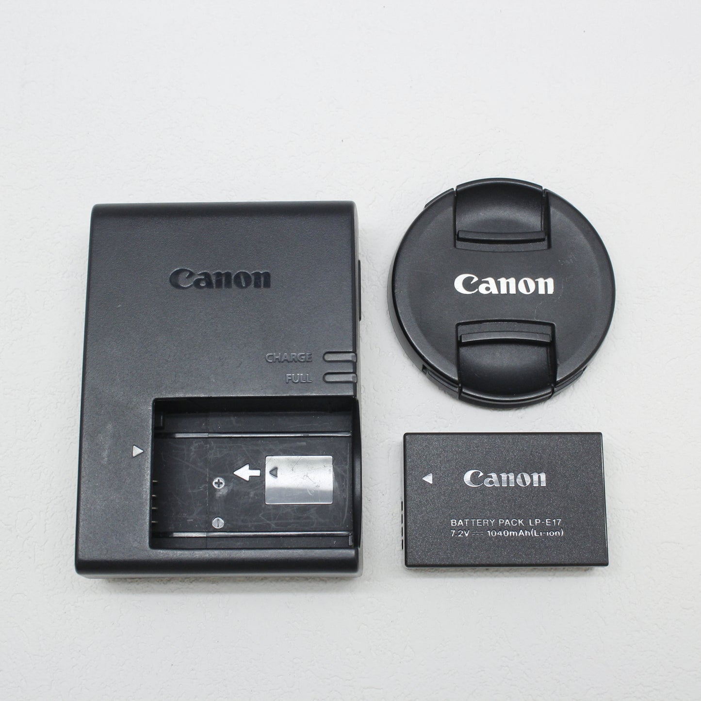 中古品 Canon EOS Kiss X9i レンズキット