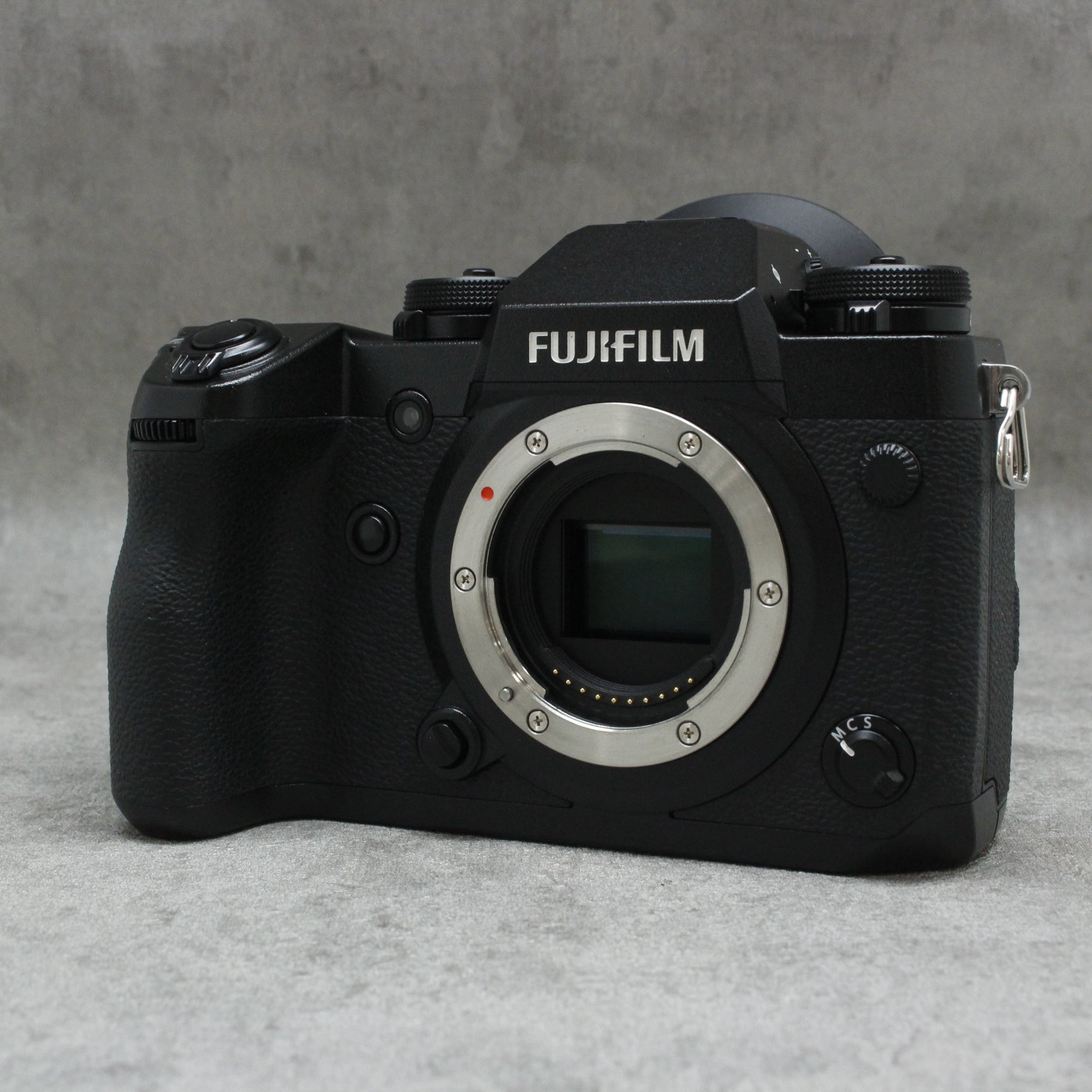 中古品 FUJIFILM X-H1 ボディ【8月19日(土)のYouTube生配信でご紹介】